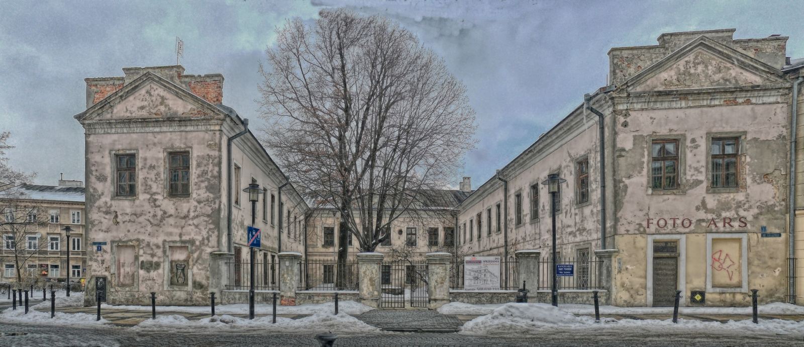 Pałac Potockich z oficynami, Lublin