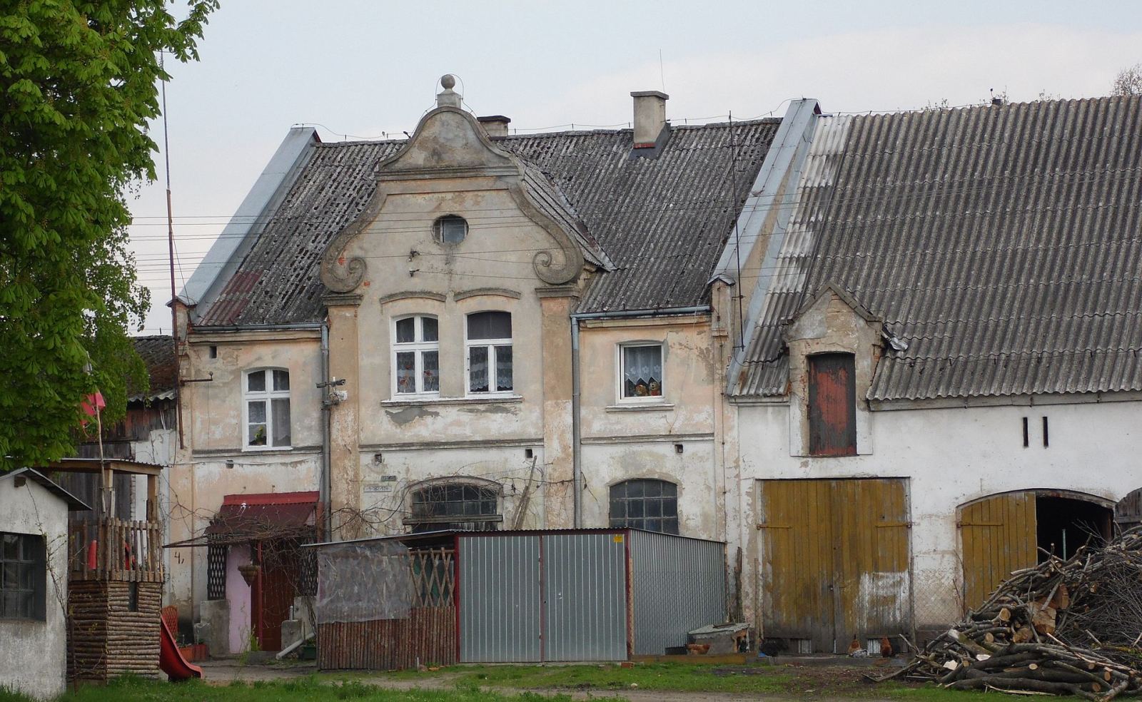Stajnia z częścią mieszkalną, Jabłonna