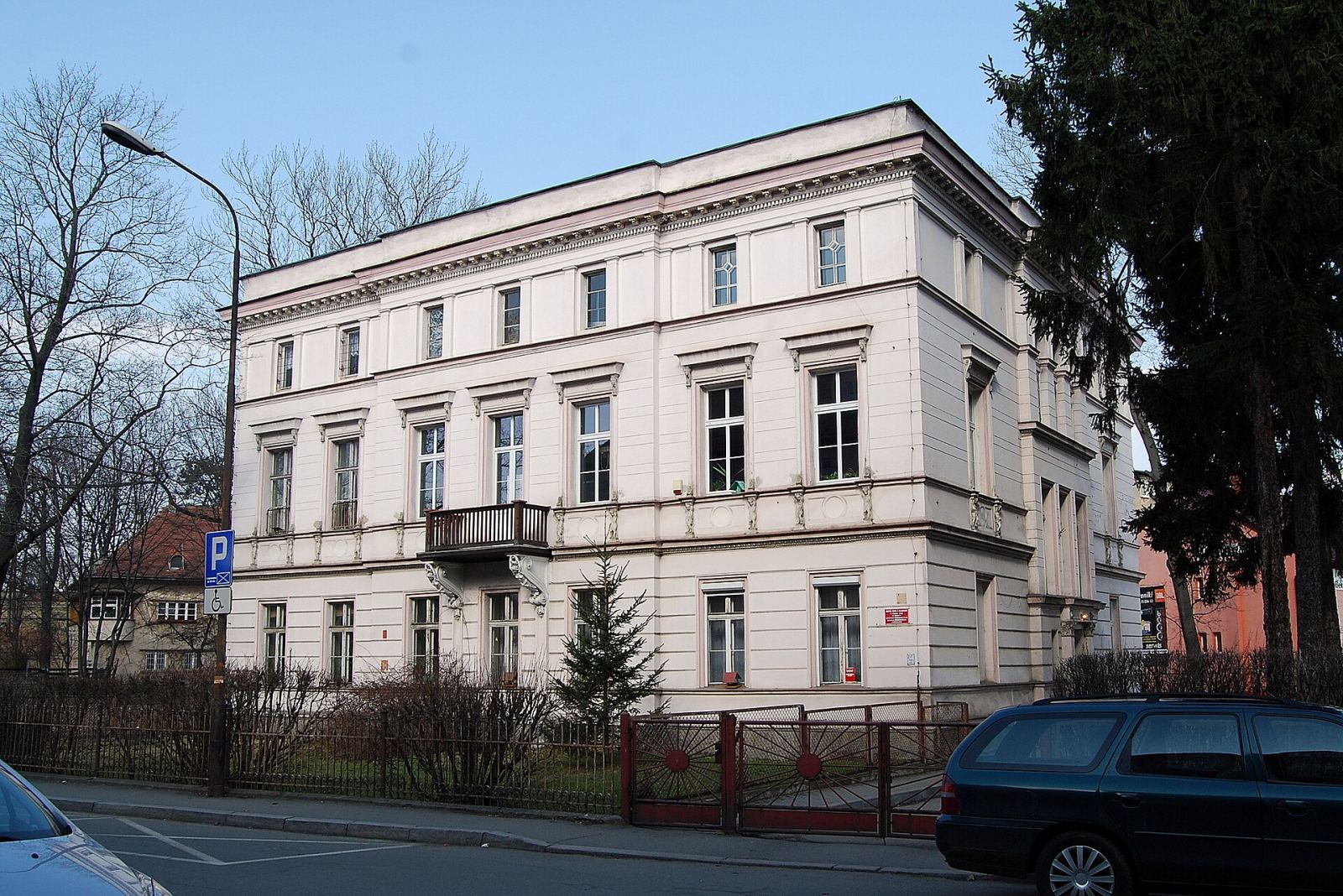 Dom, Jelenia Góra
