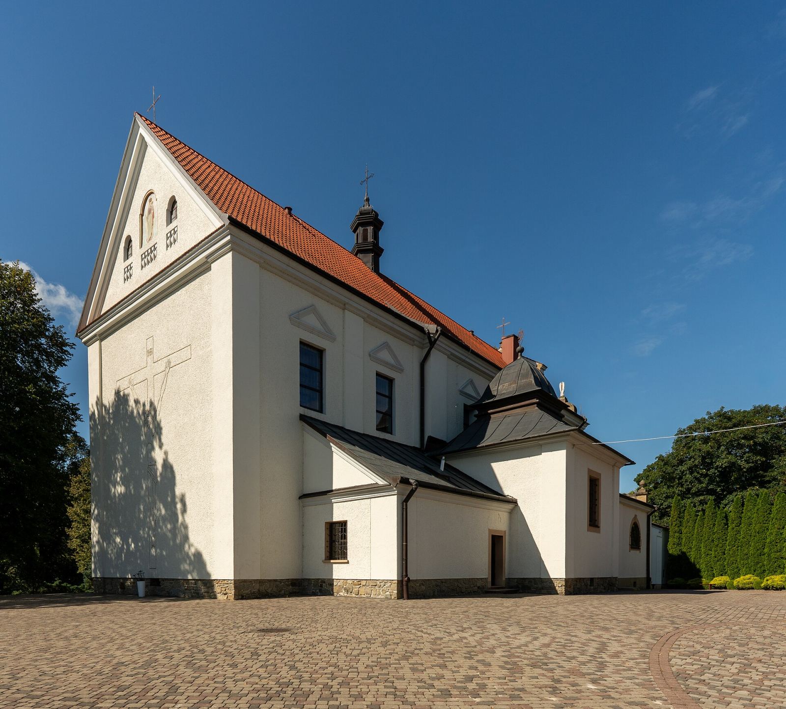 Kościół parafialny pw. Narodzenia Najświętszej Maryi Panny, Hyżne