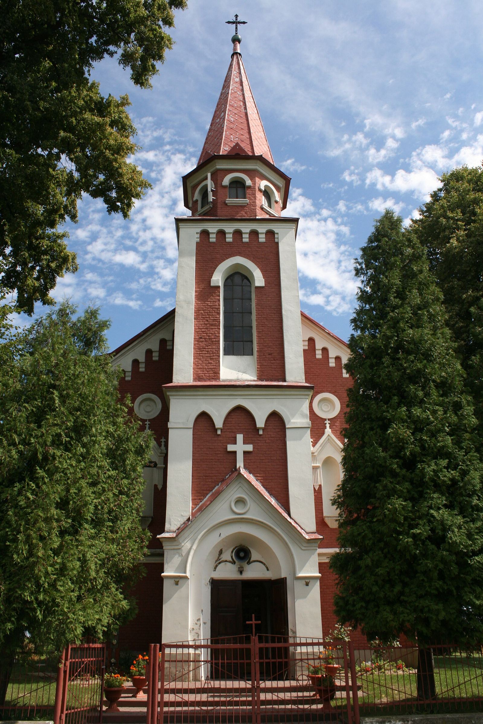 Kościół parafialny pw. Świętej Trójcy, Potok Jaworowski