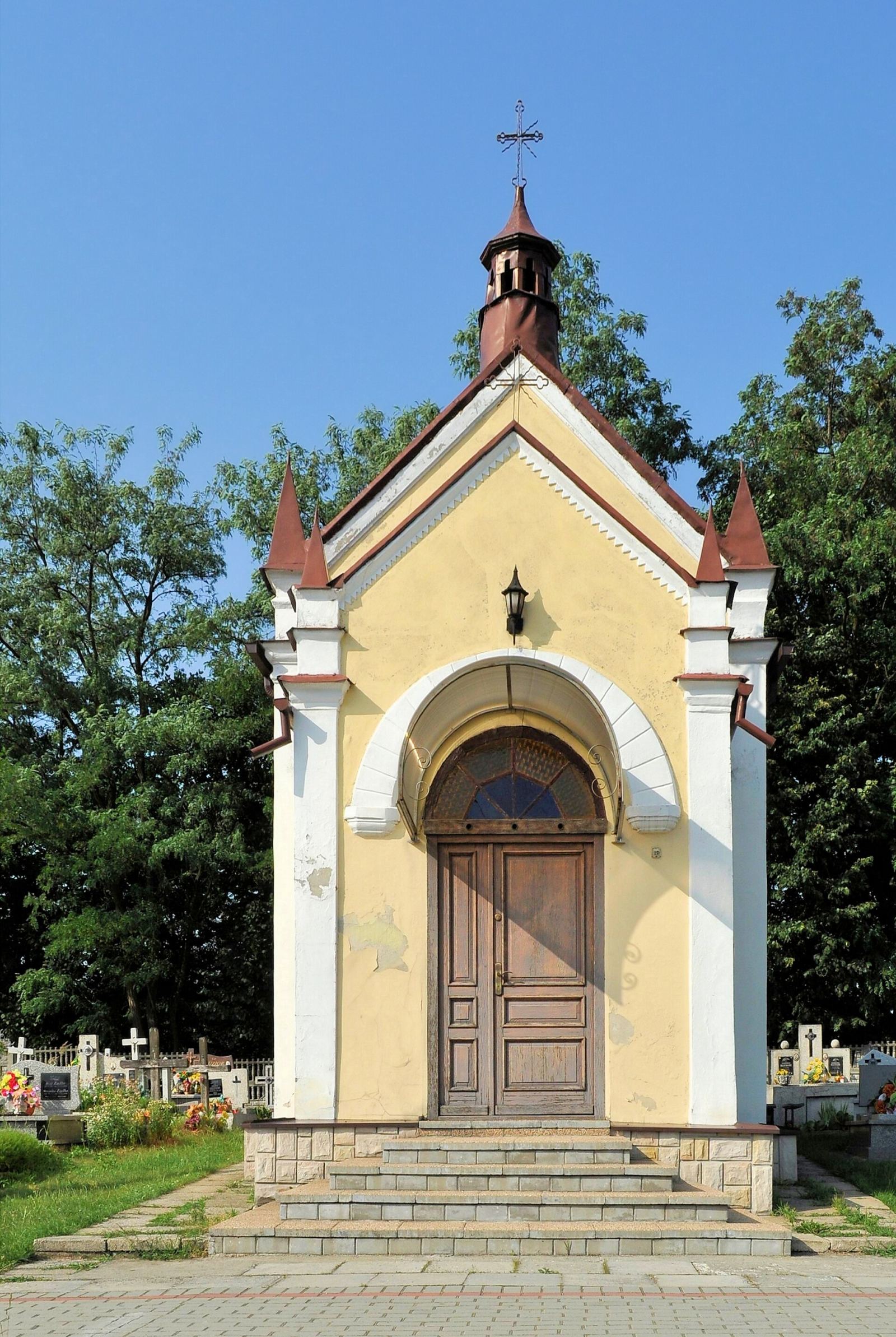 Kaplica grobowa rodziny Hupków, ob. kaplica cmentarna pw. Wniebowstąpienia Pana Jezusa, Niwiska