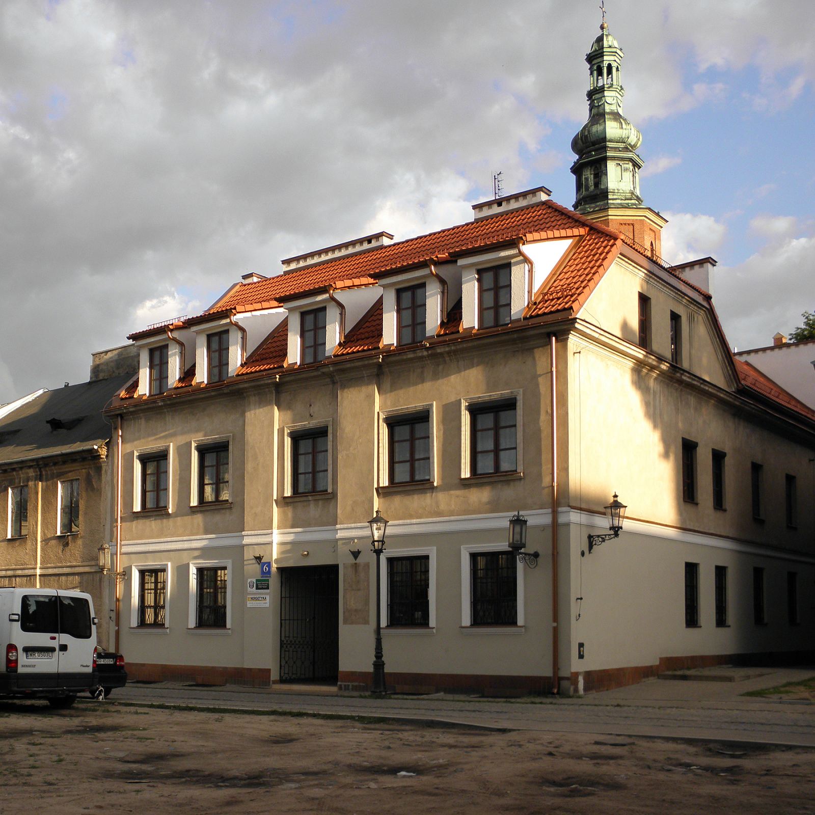 Dom, Radom