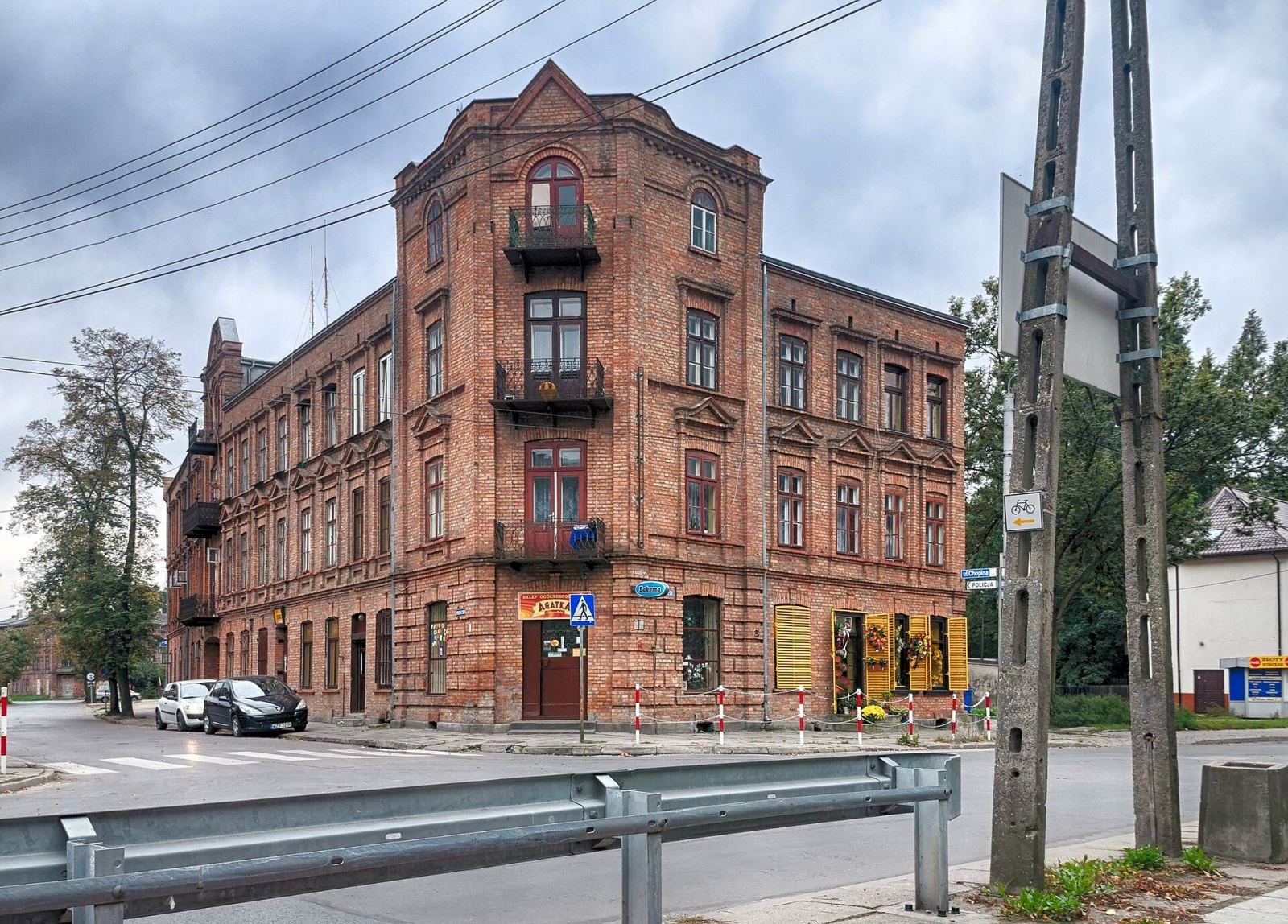 Dom, Żyrardów