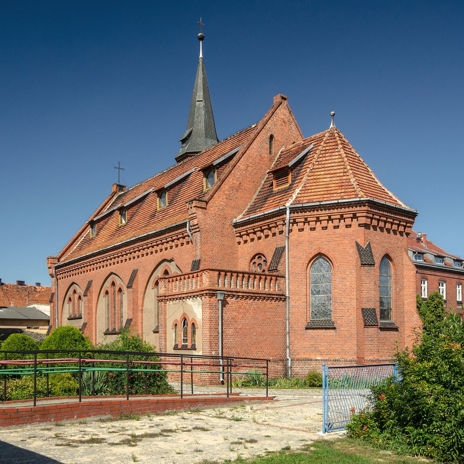 Kościół filialny, ob. parafialny pw. Niepokalanego Poczęcia Najświętszej Marii Panny, Malczyce