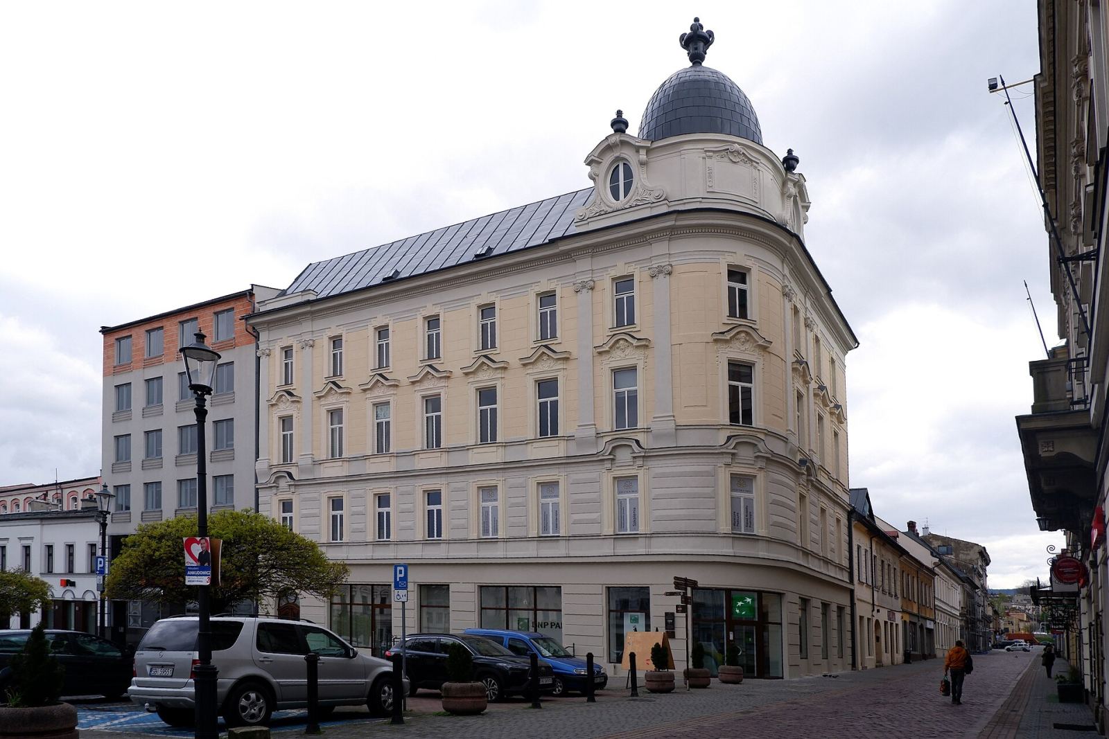 Dom, Bielsko-Biała