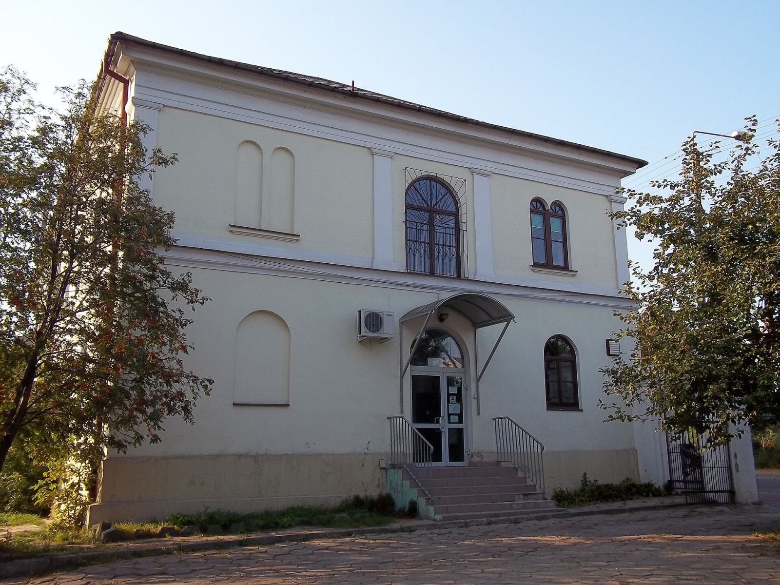 Dom księży emerytów I, ob. szpital, Łowicz