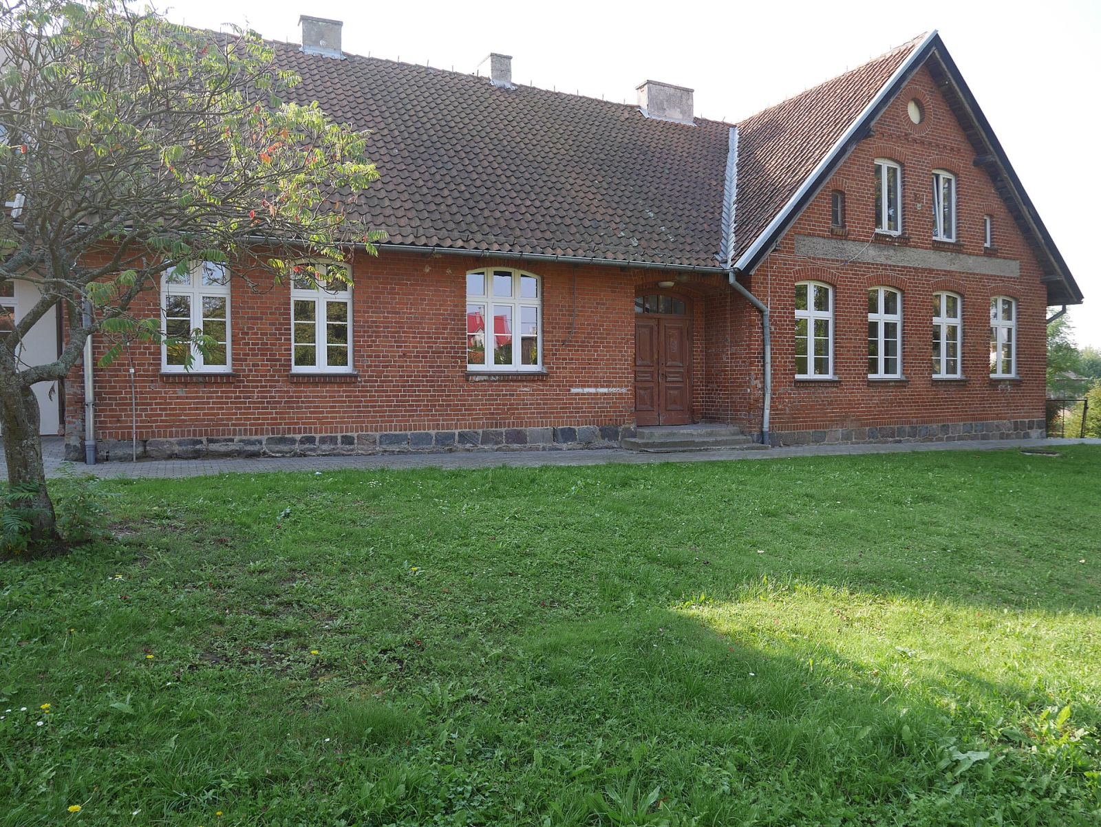 Szkoła Czerwona, Boreczno