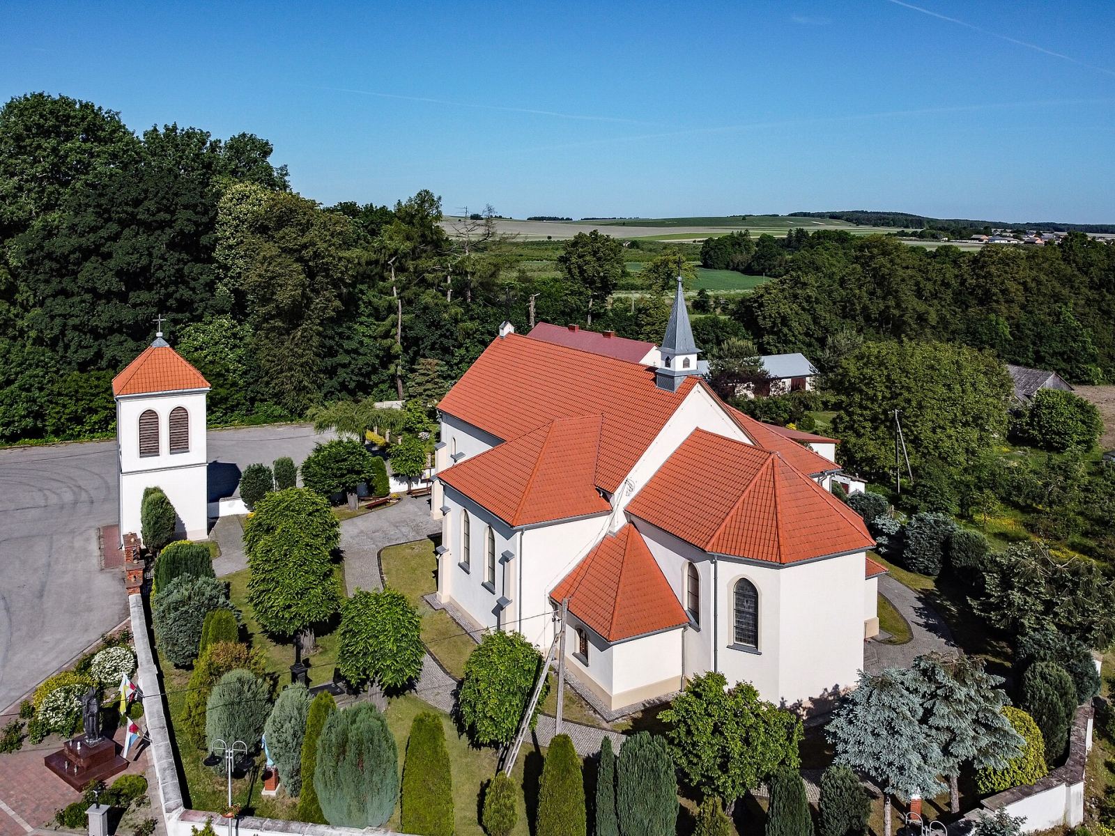 Kościół parafialny pw. św. Gereona, Sławno