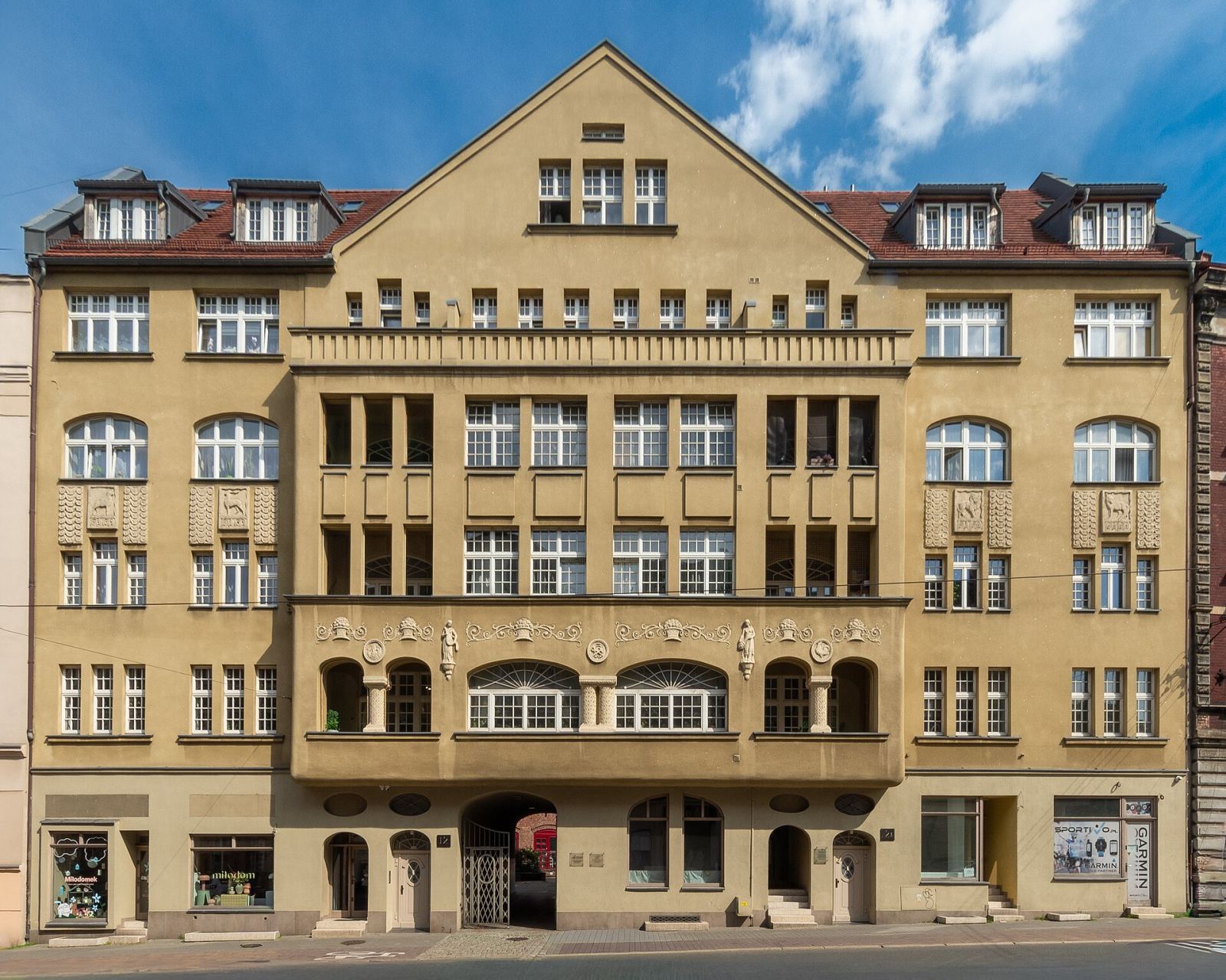 Kamienica z oficyną, Katowice
