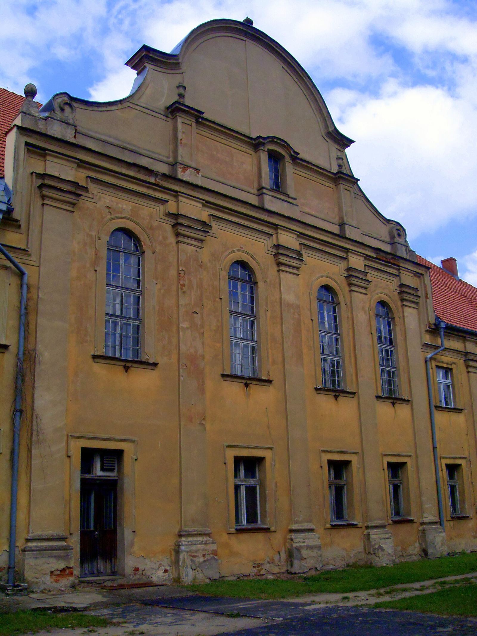 Klasztor, ob. dom księży emerytów, Wągrowiec