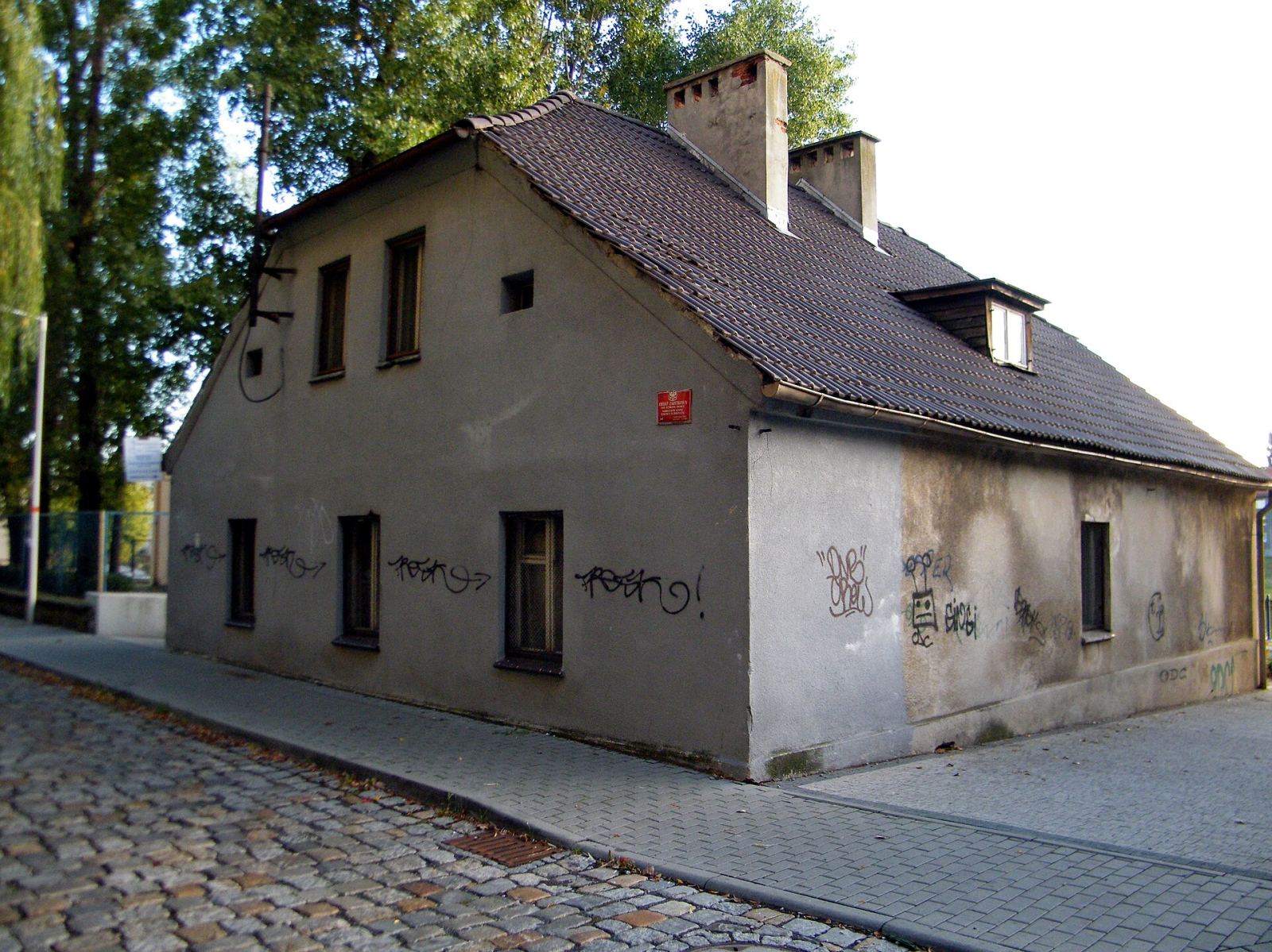 Dom, ob. dom modlitwy Kościoła Chrystusowego, tzw. Dom Rybaka, Opole