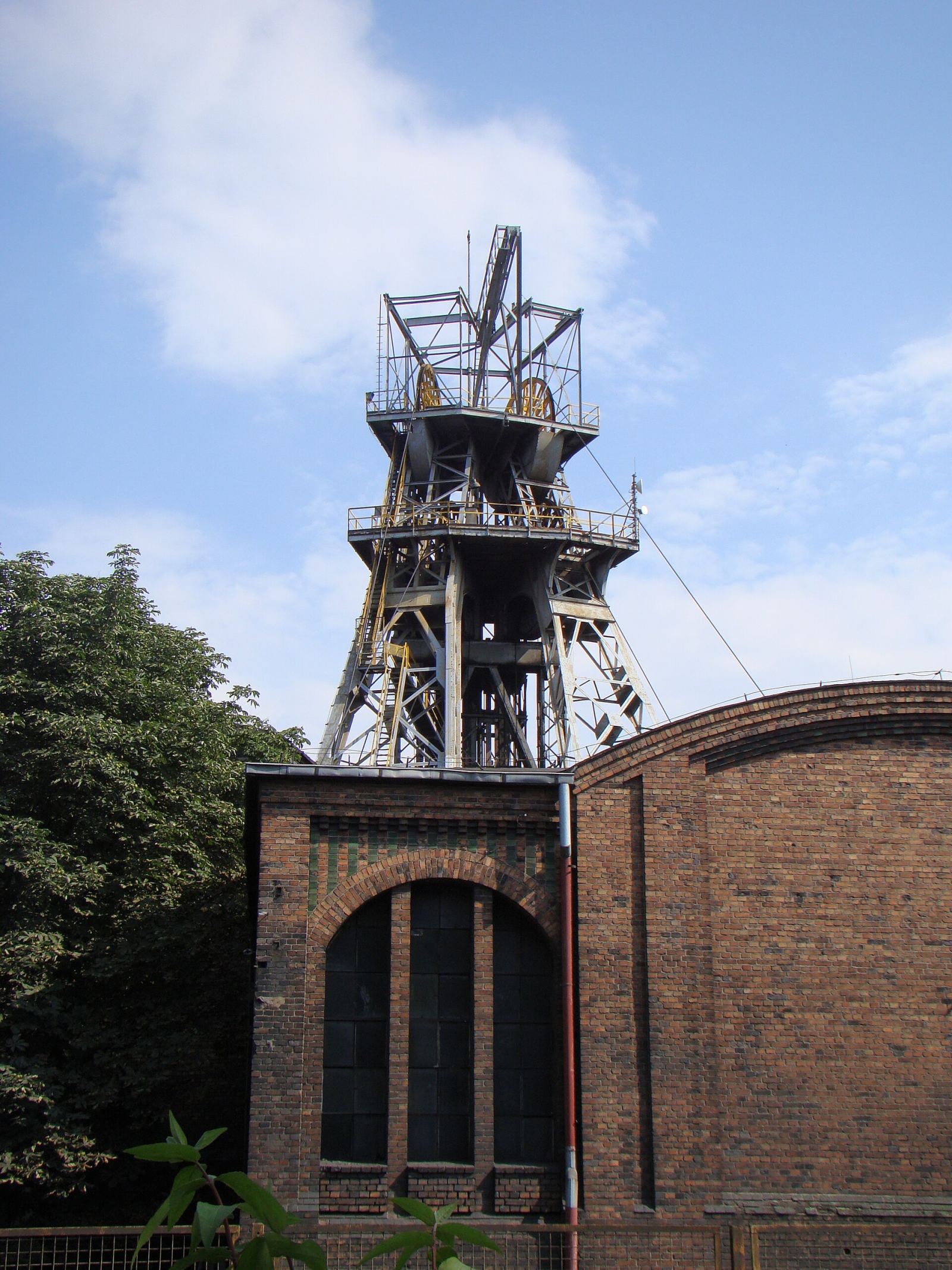 Nadszybie z wieżą wyciągową, Katowice