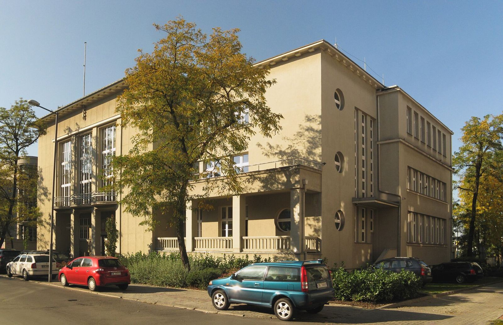 D. kasyno oficerskie, ob. ASP, Katowice