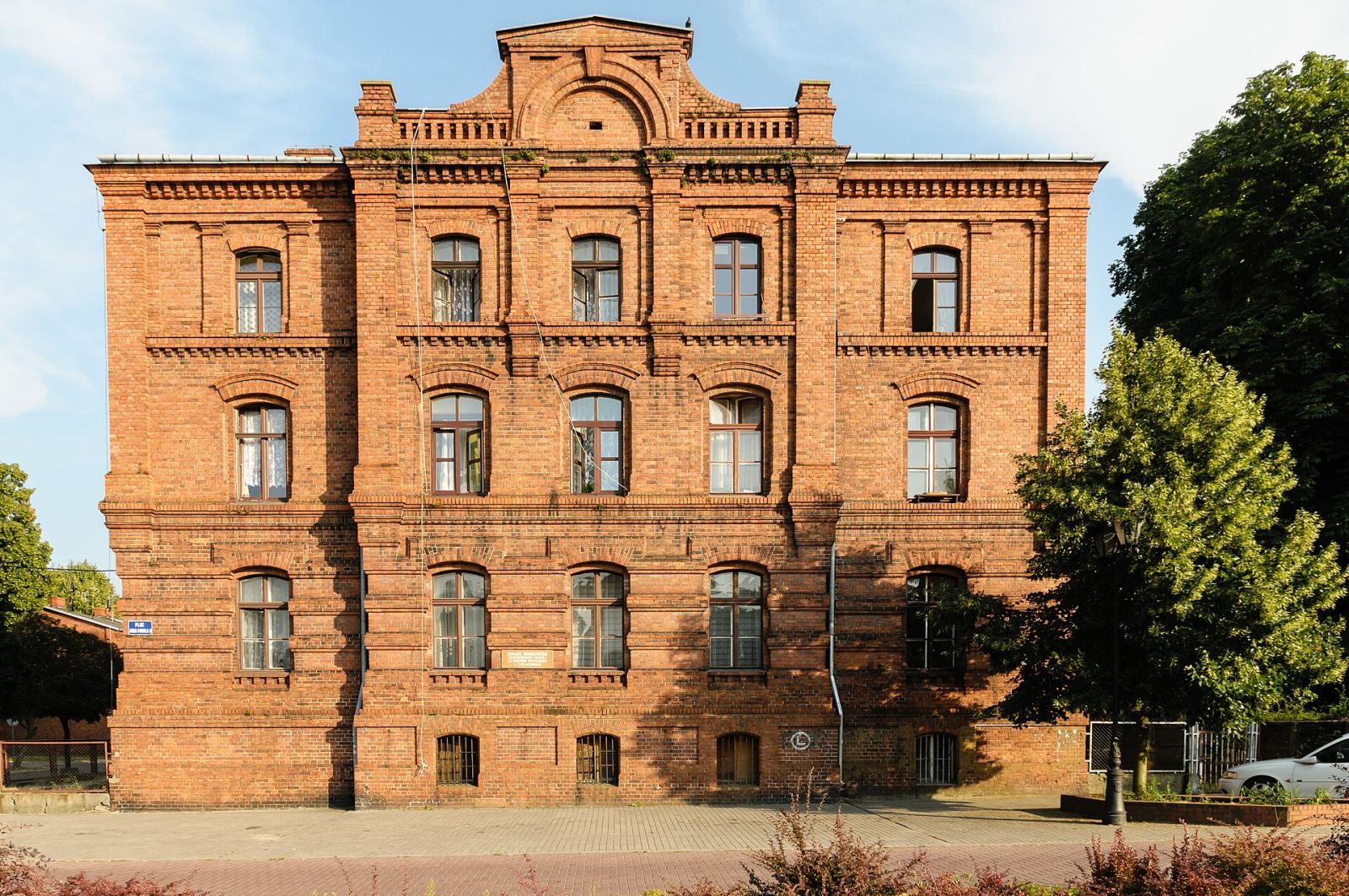 Dom, Żyrardów