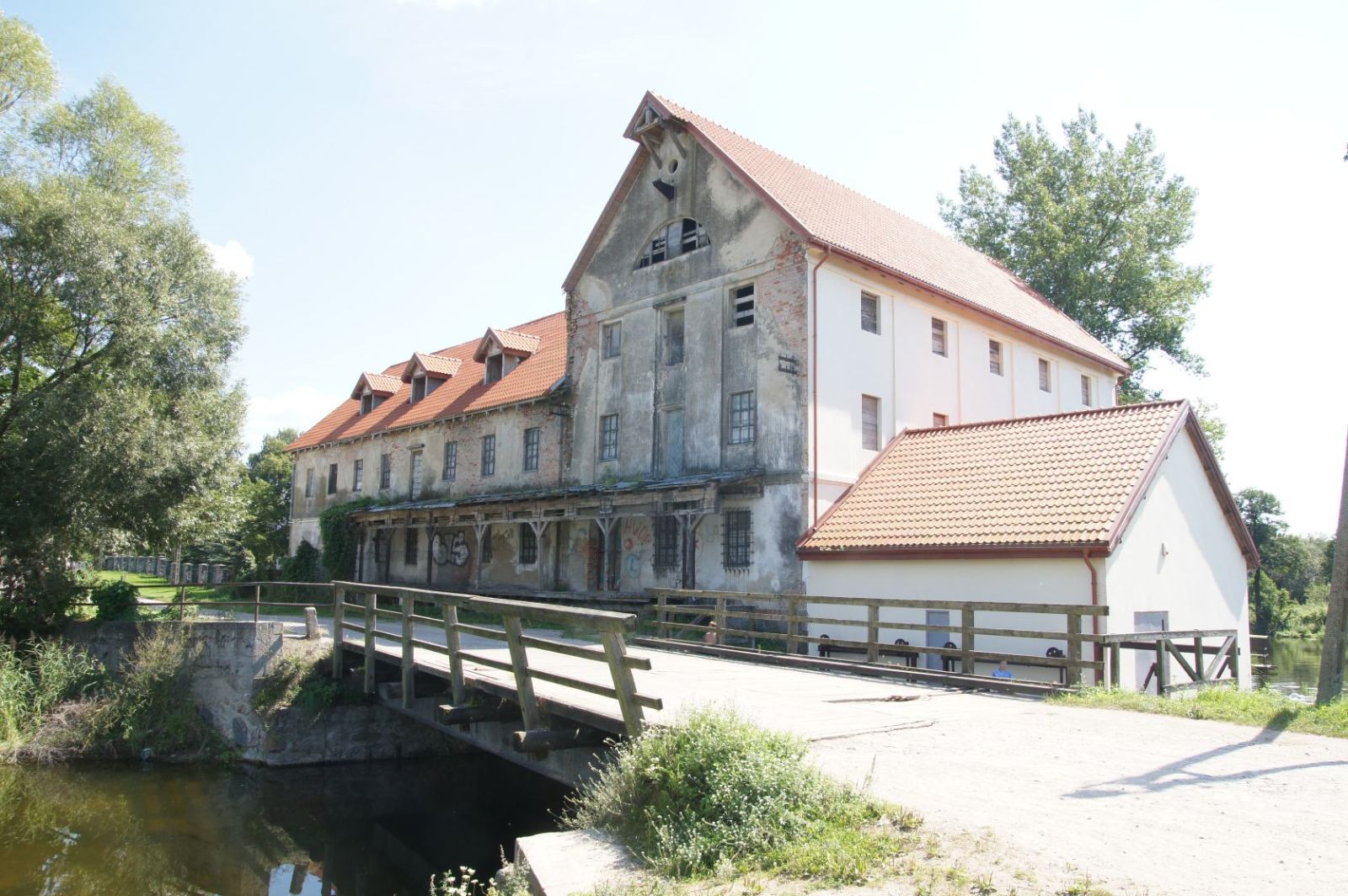 Młyn wodny, Straduny