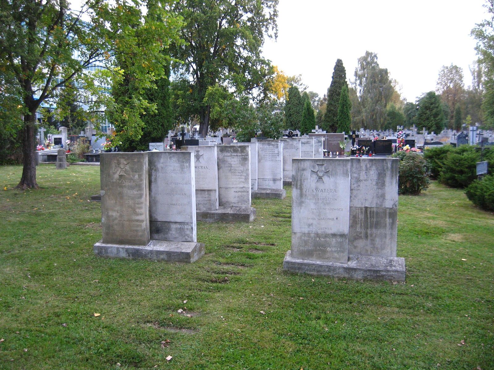 Mogiła zbiorowa żołnierzy Wojska Polskiego i osób cywilnych z 1939 r. oraz żołnierzy Armii Krajowej pułku Baszta, Warszawa