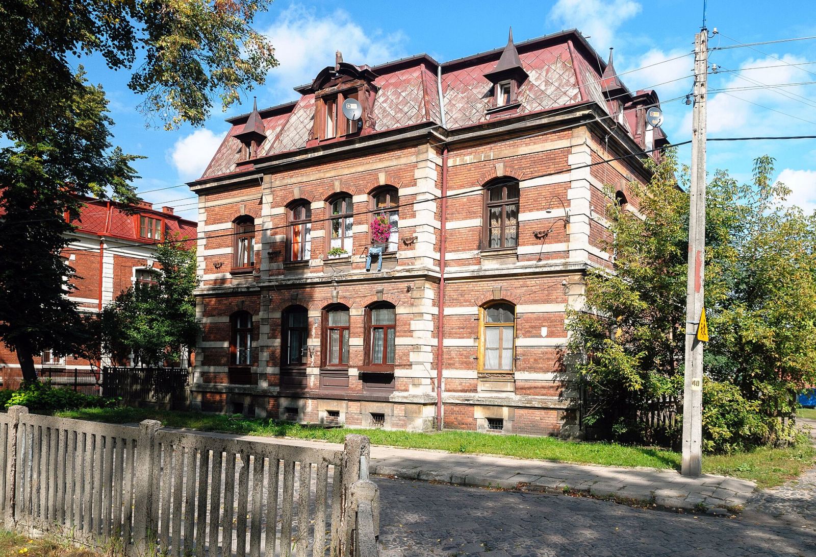 Dom, Żyrardów