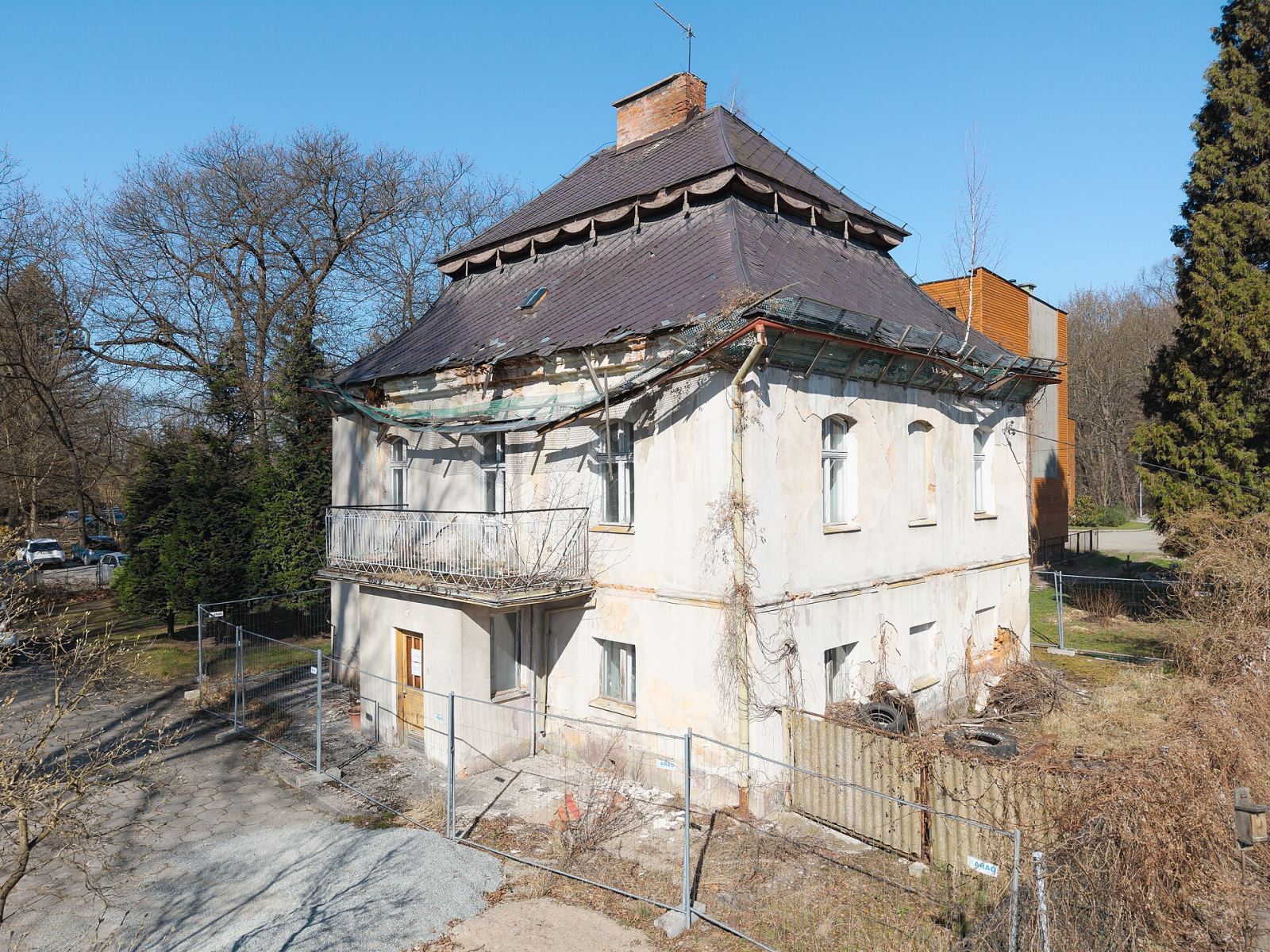 D, oficyna pałacowa, tzw. Dom Kawalerów, Bożków