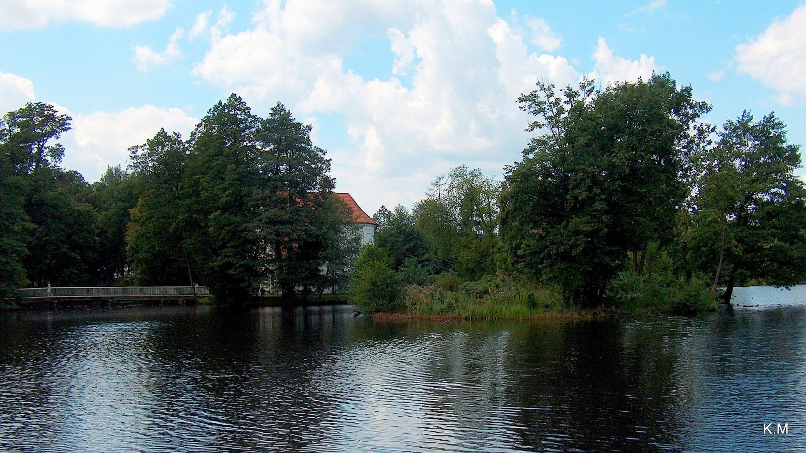 Cmentarz przykościelny z drzewostanem, Zwierzyniec
