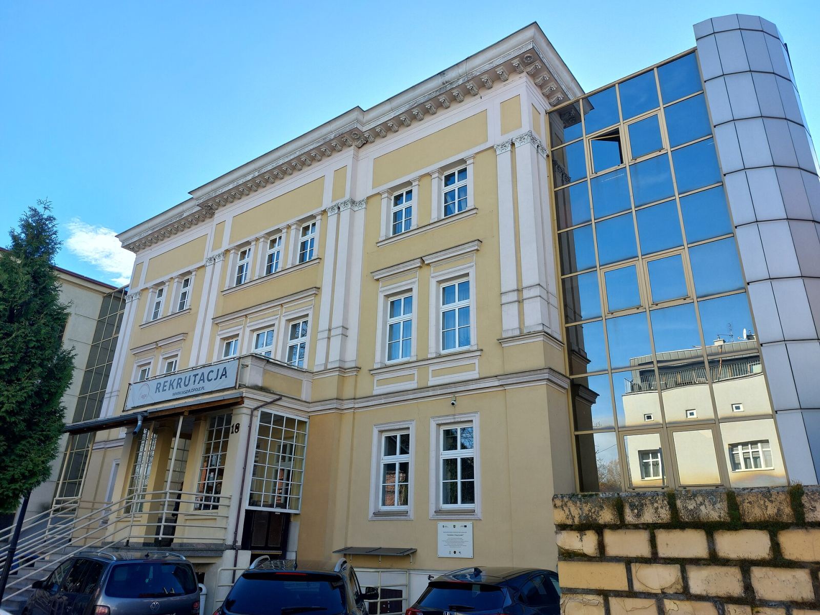 Dom, ob. Wyższa Szkoła Zarządzania i Administracji, Opole