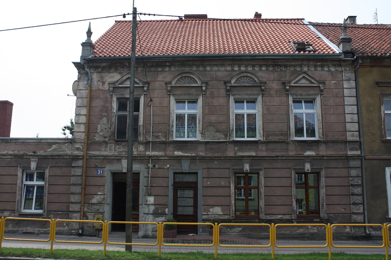 Dom, Dobre Miasto