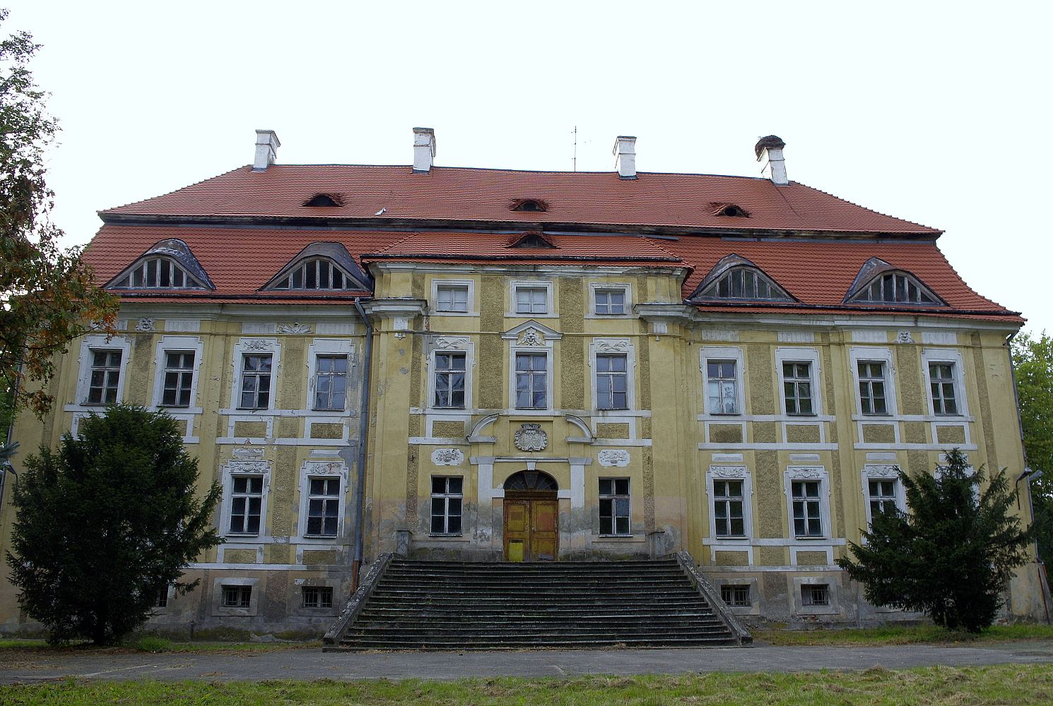 Pałac, Sułów