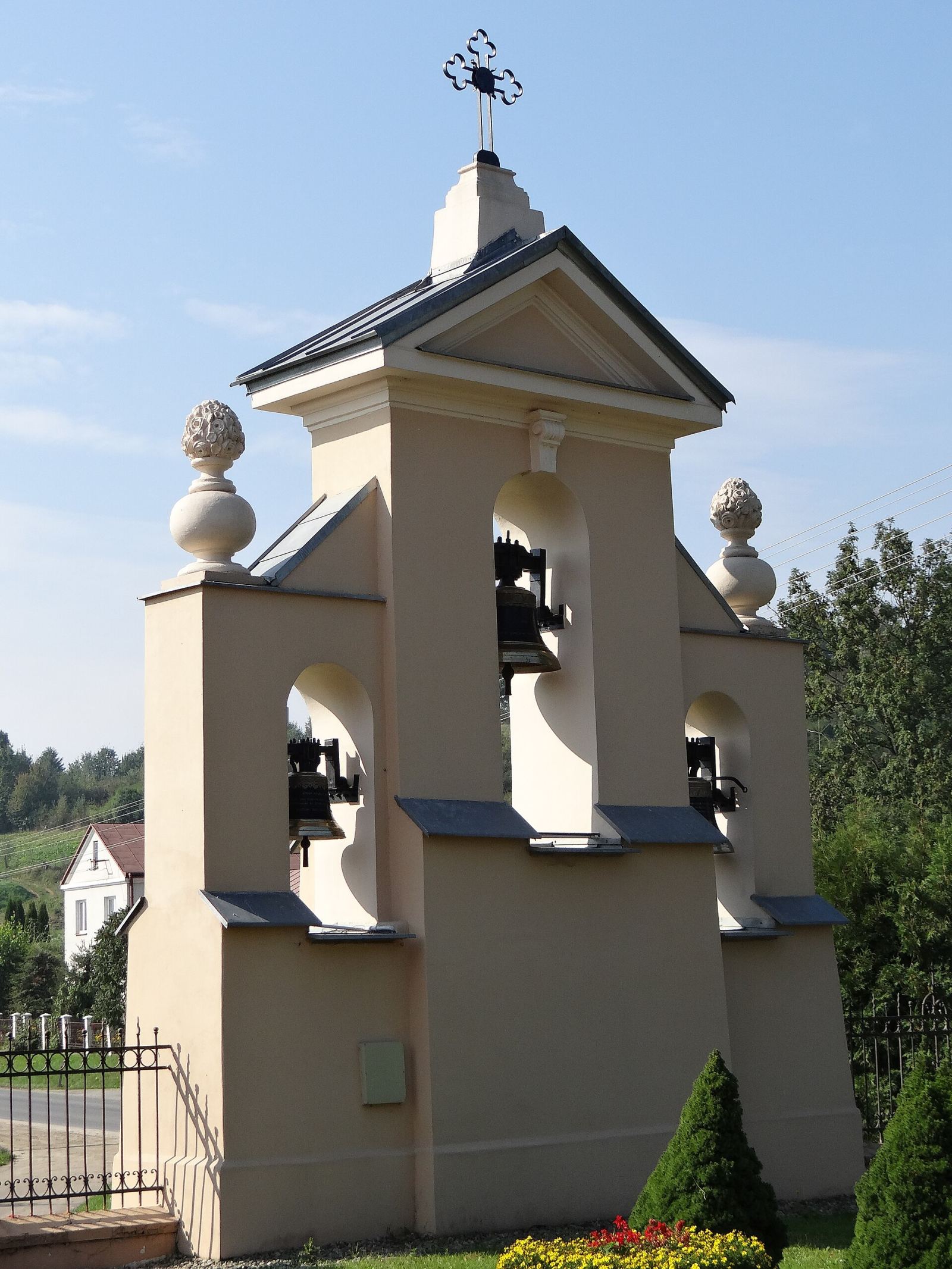 Dzwonnica, Manasterz