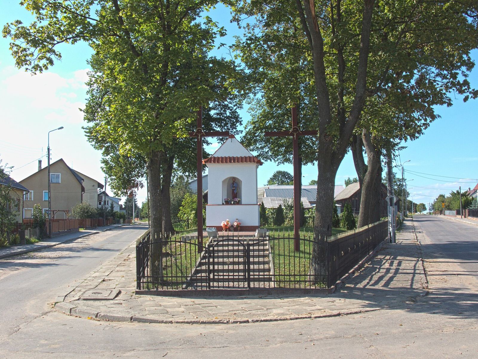 Kapliczka z figurą św. Piotra, Brańsk