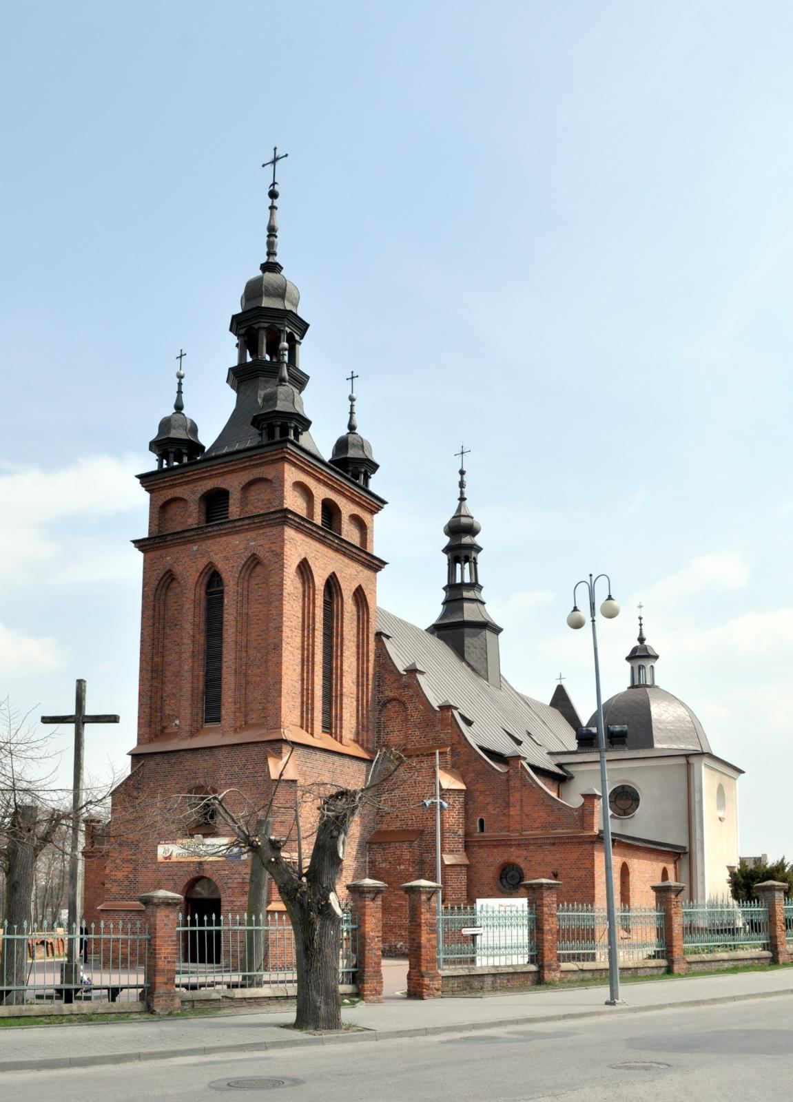 Zespół kościoła parafialnego pw. Podwyższenia Krzyża Świętego, Zwoleń