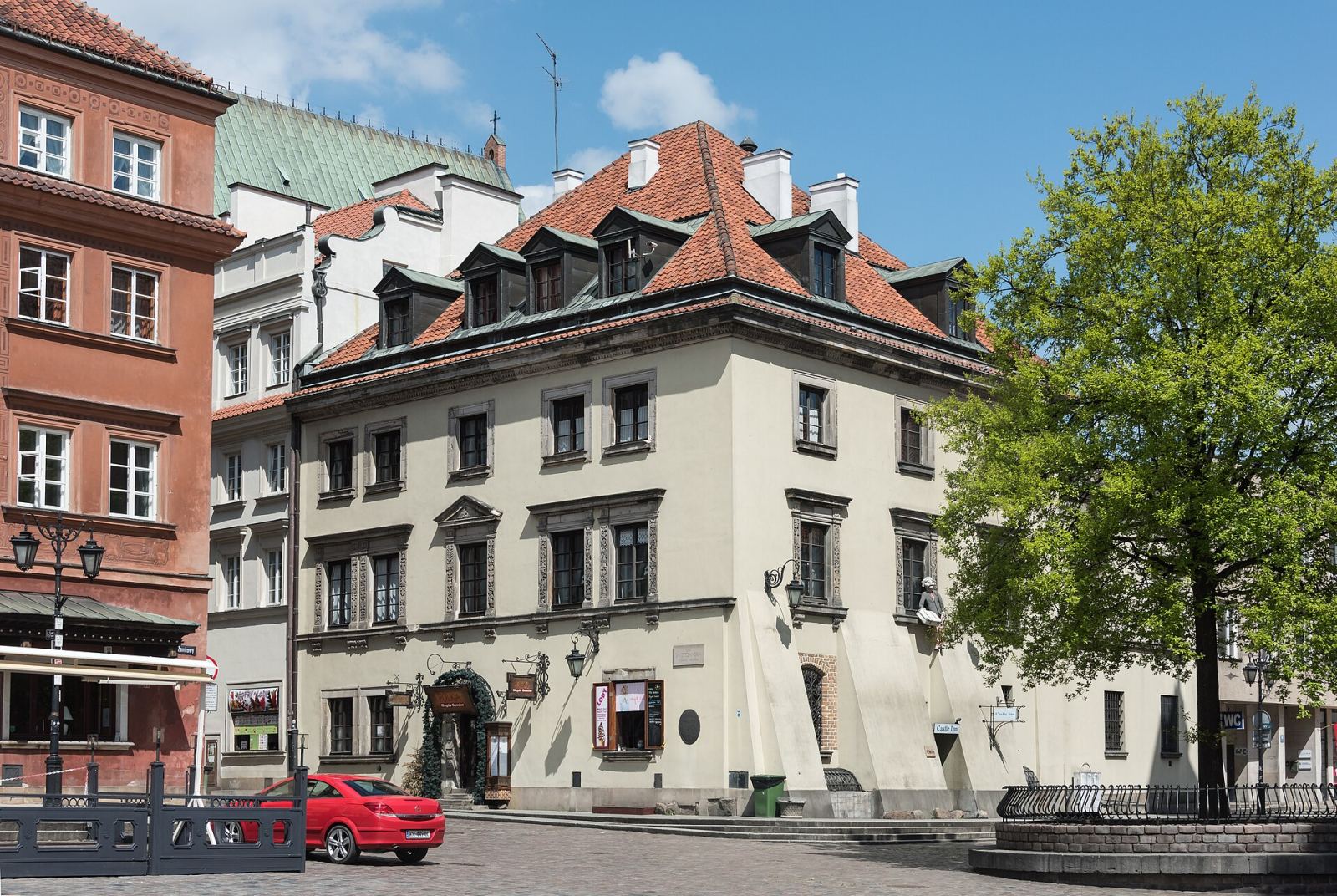 Kamienica, Warszawa