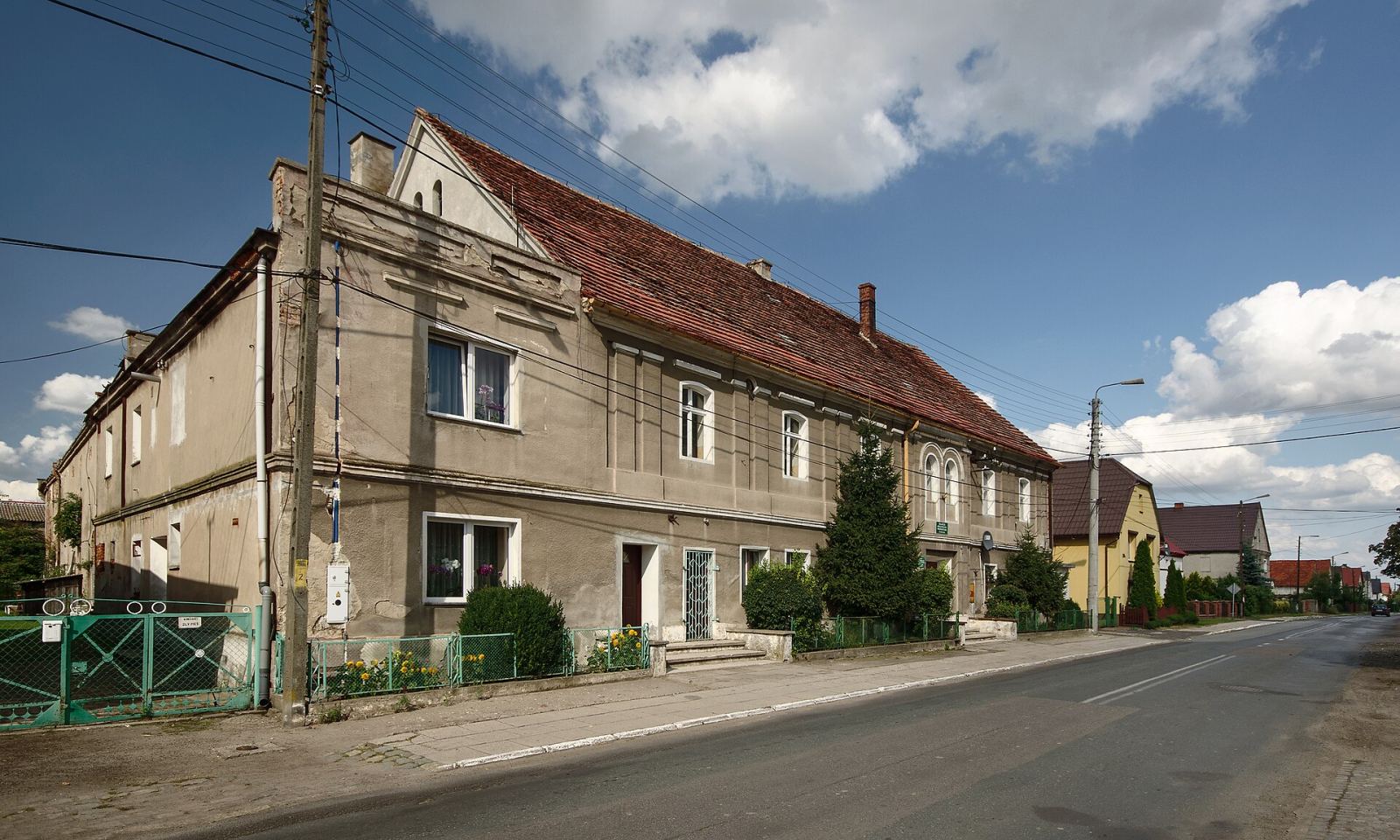 Dom, Przylesie