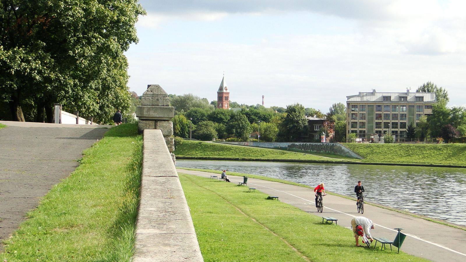 Bulwar Inflancki, Kraków