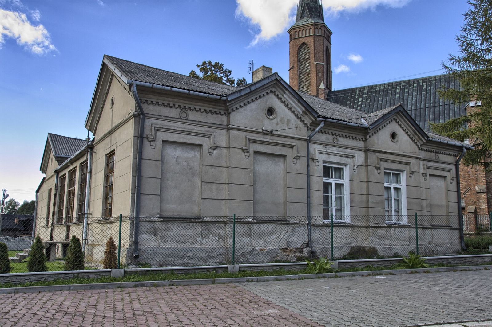 Plebania, Nowa Brzeźnica