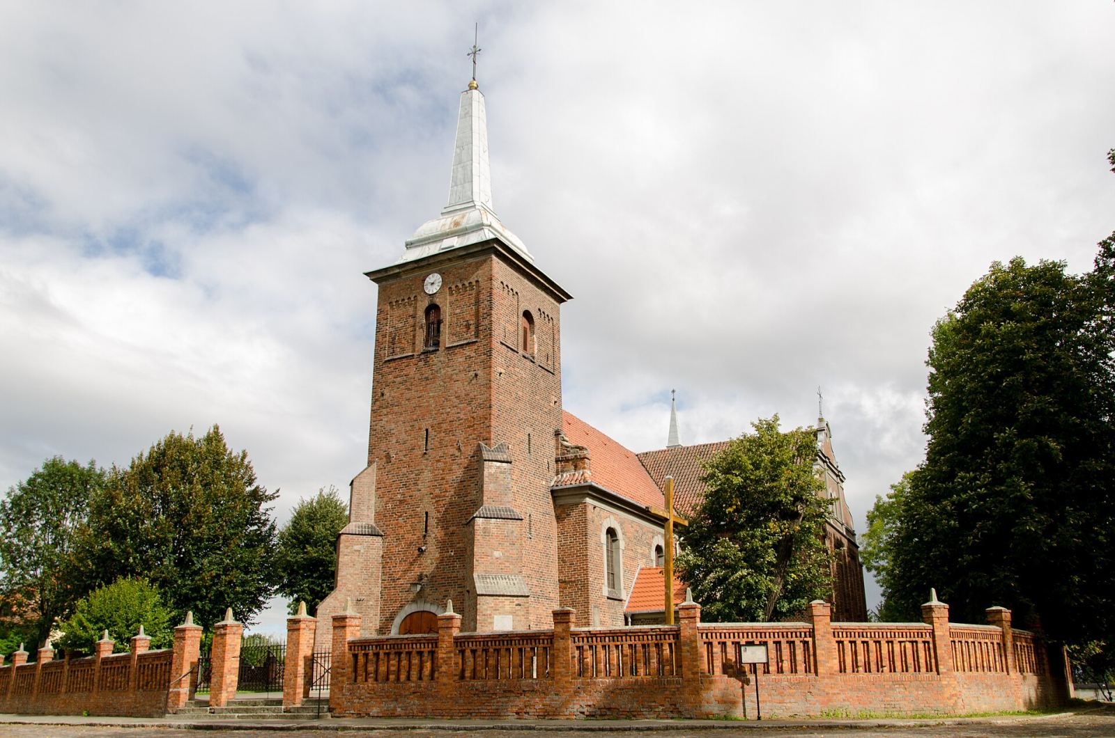 Kościół parafialny pw. św. Bartłomieja, Objezierze