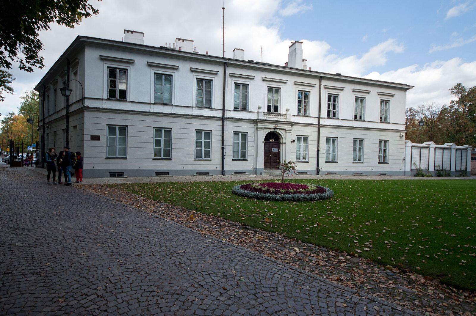 D. zajazd, Warszawa