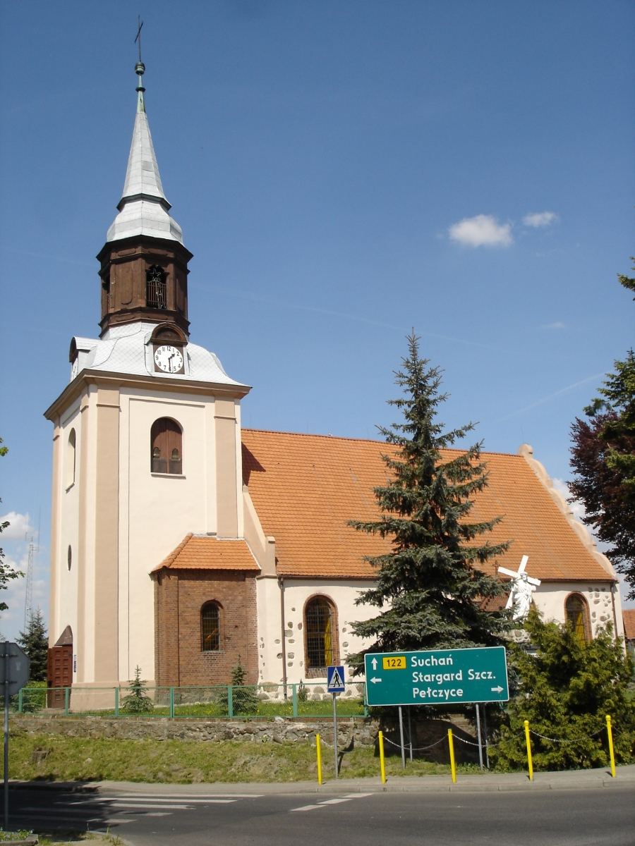 Kościół ewangelicki, ob. rzymskokatolicki parafialny pw. Chrystusa Króla, Dolice