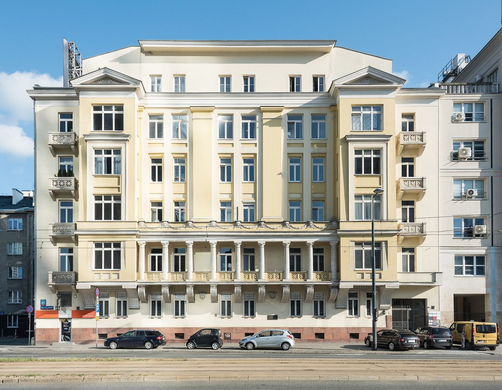 Kamienica, Warszawa