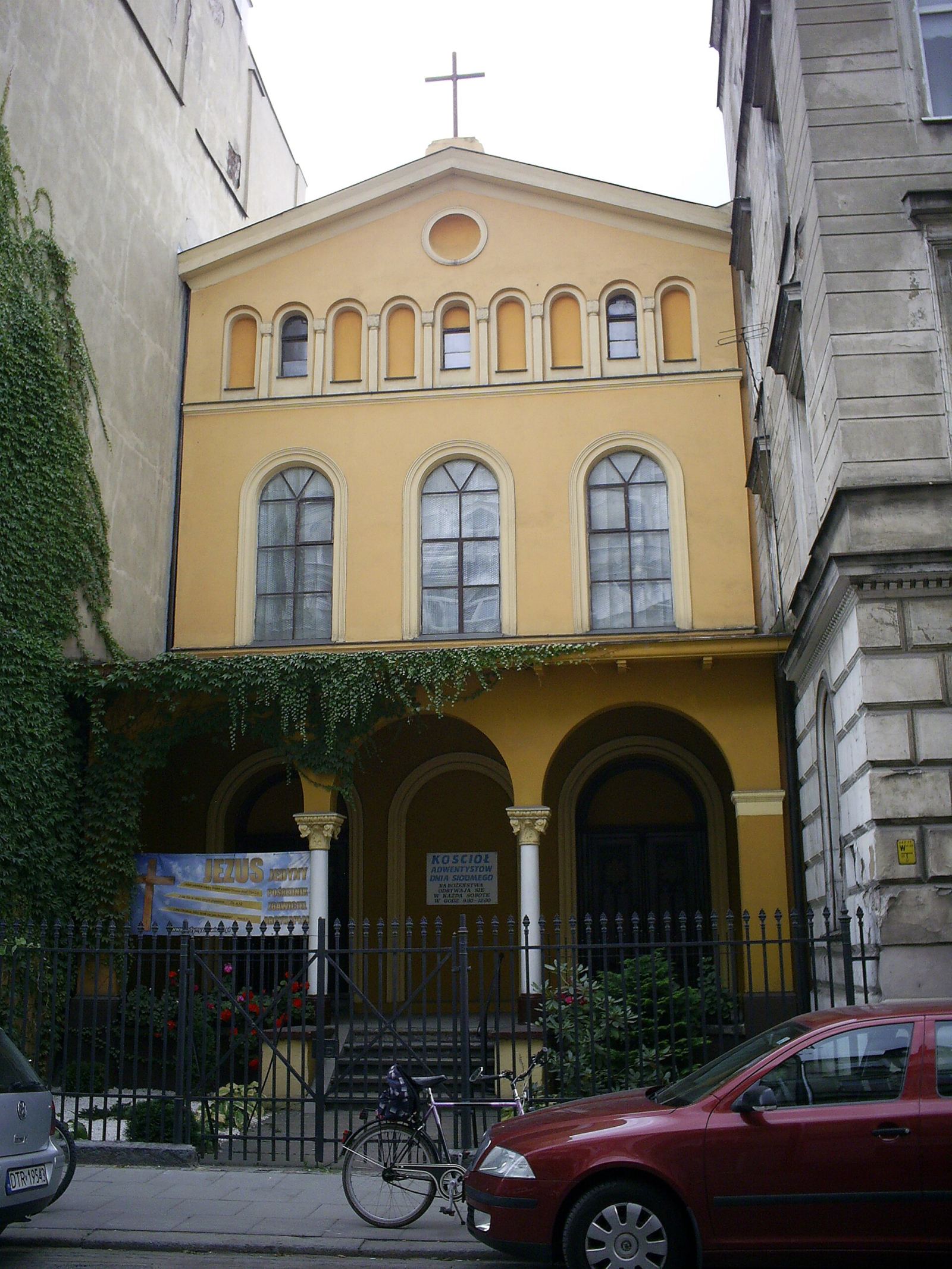 Sala zgromadzeń Katolickiej Wspólnoty w Chrystusie, Wrocław