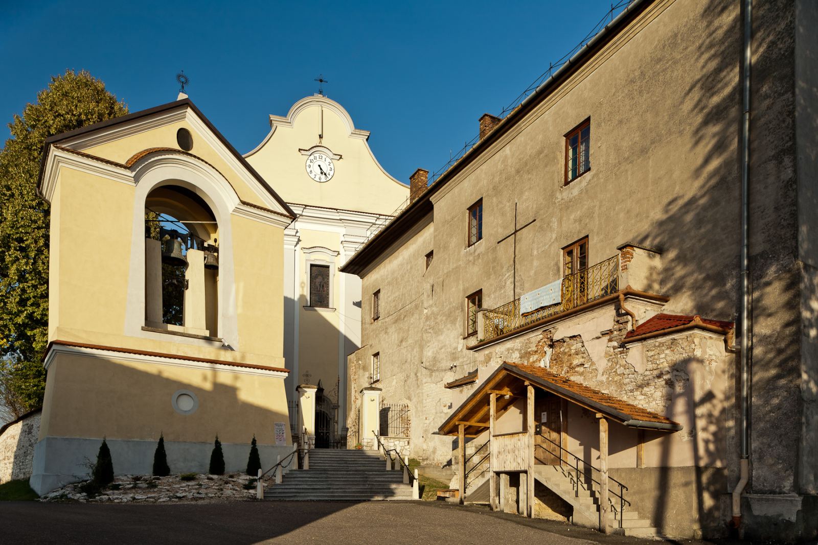 Plebania, Morawica