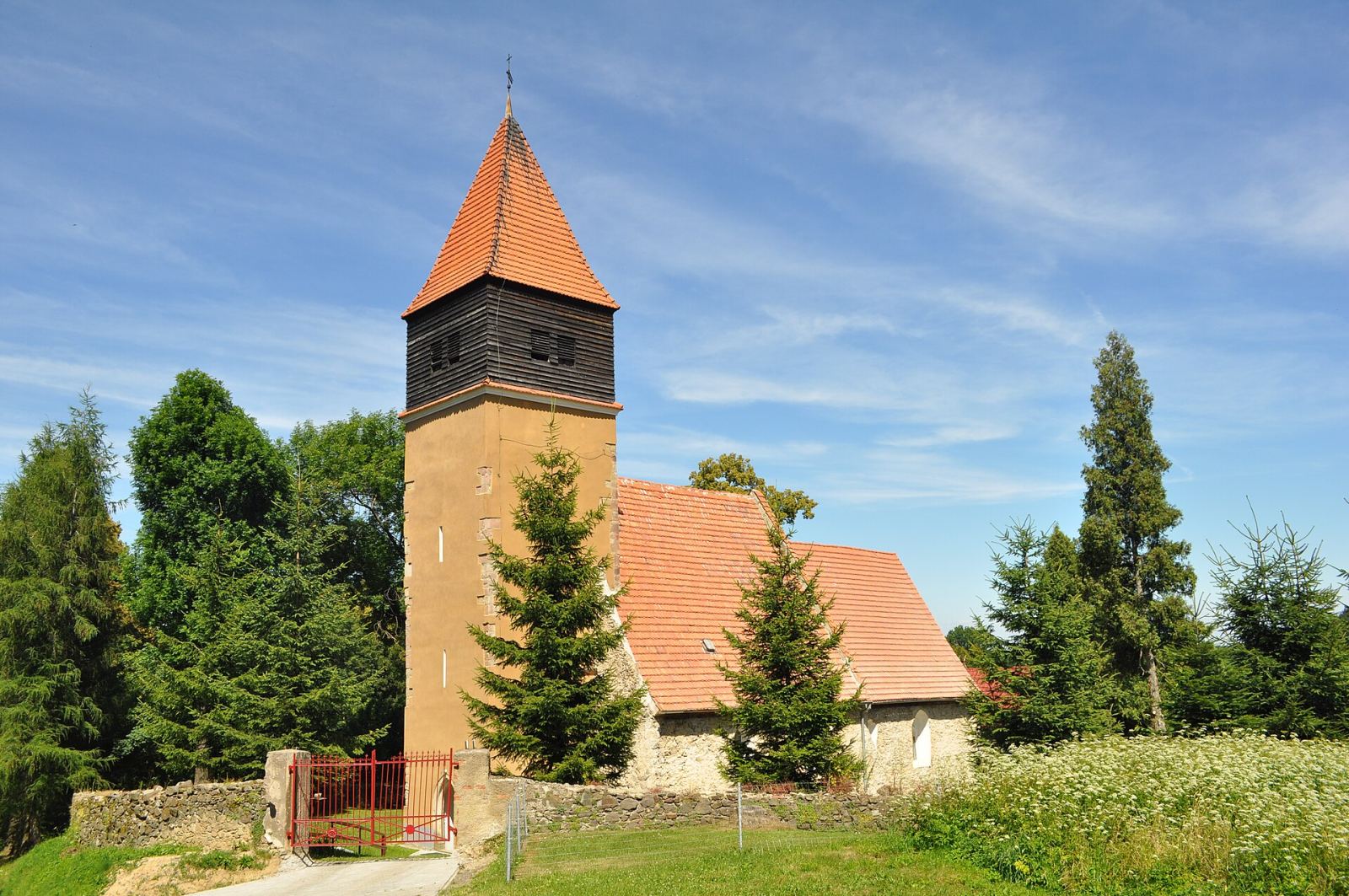 Kościół filialny pw. Wniebowzięcia Najświętszej Marii Panny, Myślinów
