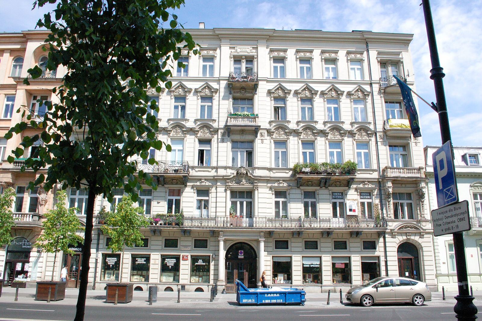 Kamienica z oficynami, Warszawa