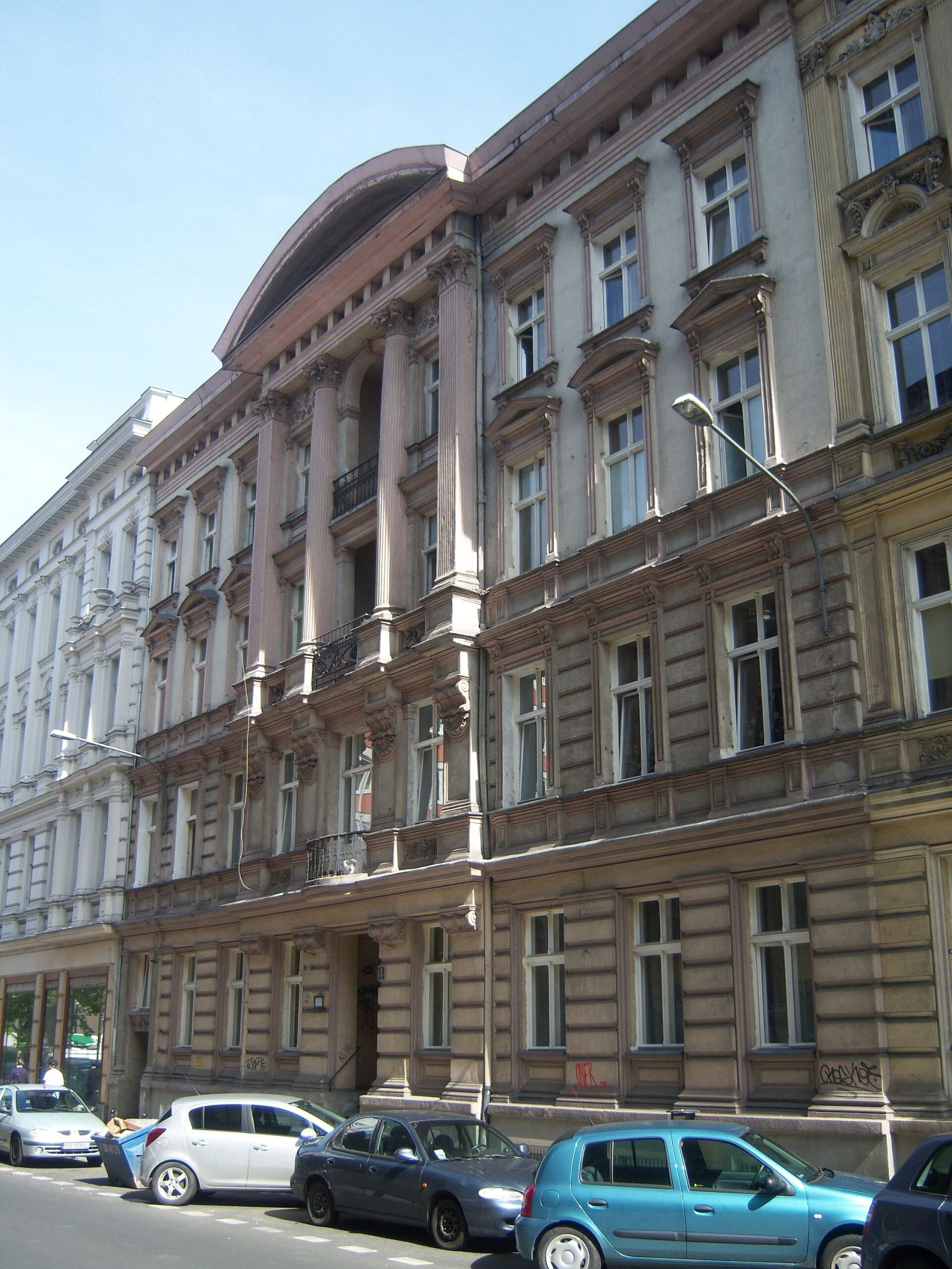 Kamienica z 2 oficynami, Poznań