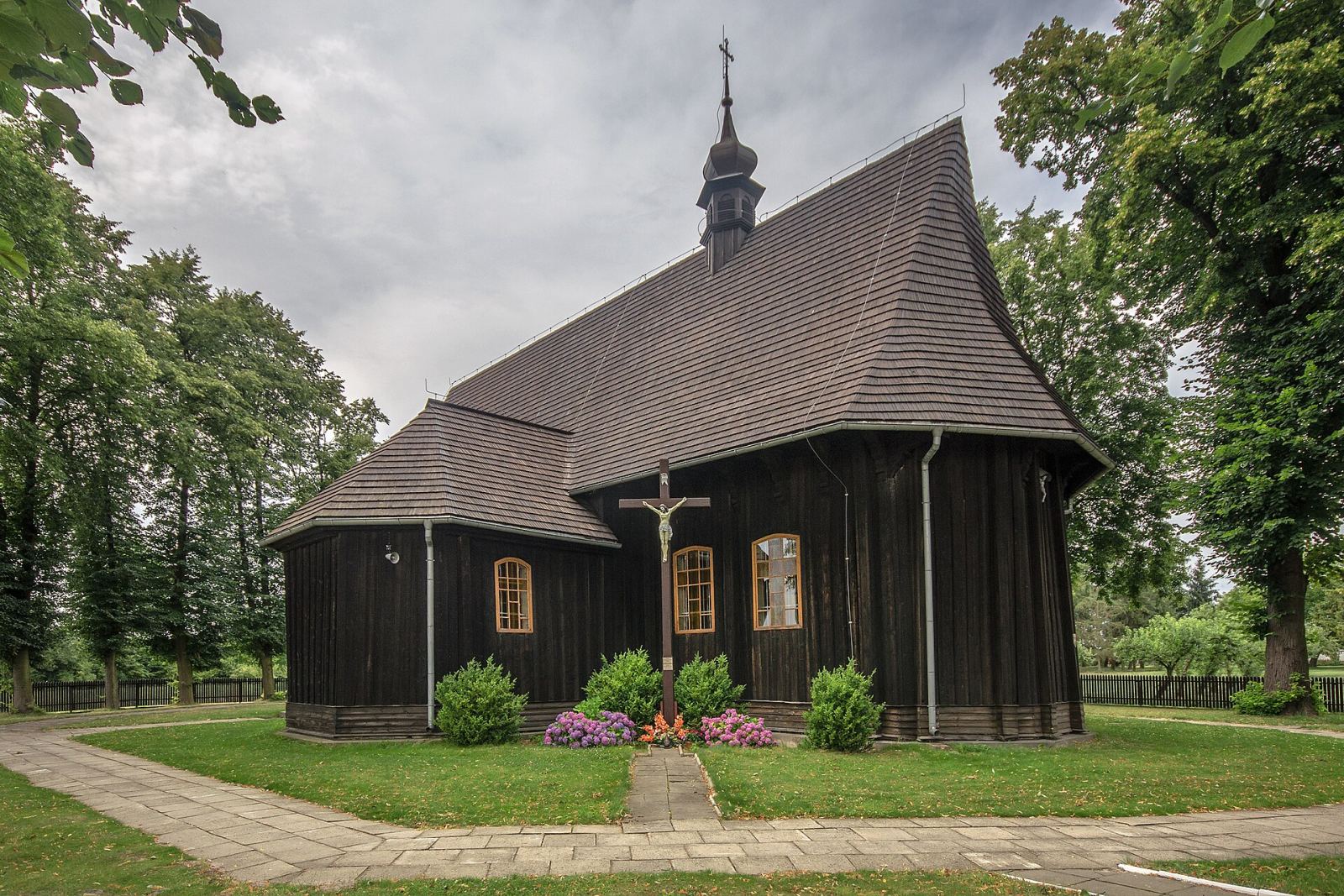 Kościół parafialny pw. św. Marii Magdaleny, Łyskornia