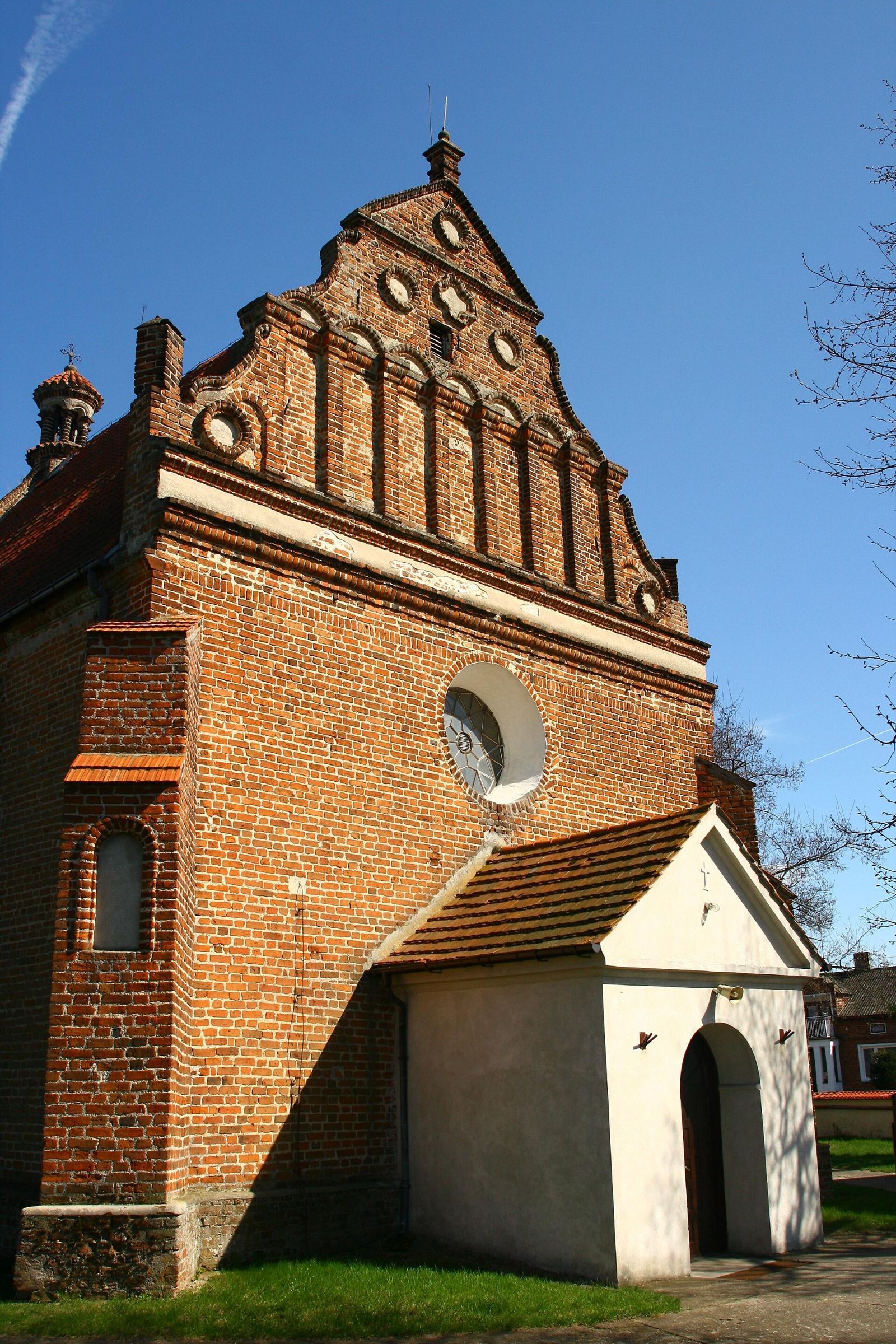 Kościół parafialny pw. św. Michała, Chruślin