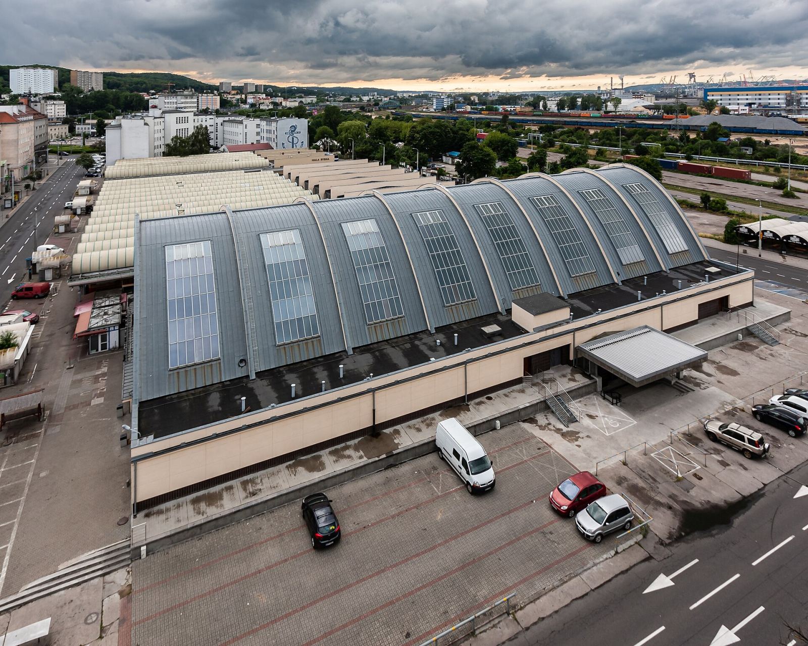 Zespół hal targowych, Gdynia