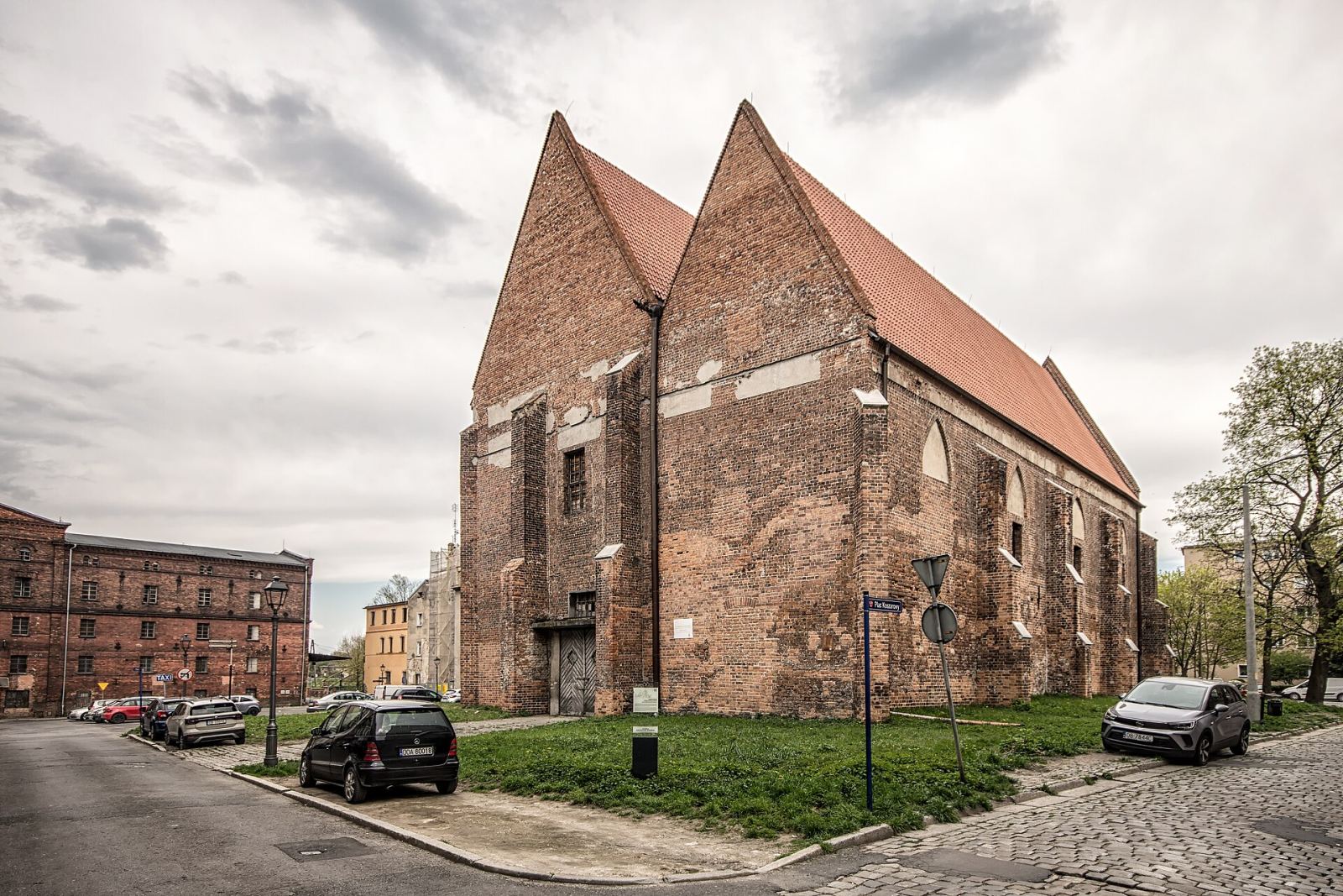 Kościół klasztorny franciszkanów pw. św.św. Piotra i Pawła, Brzeg