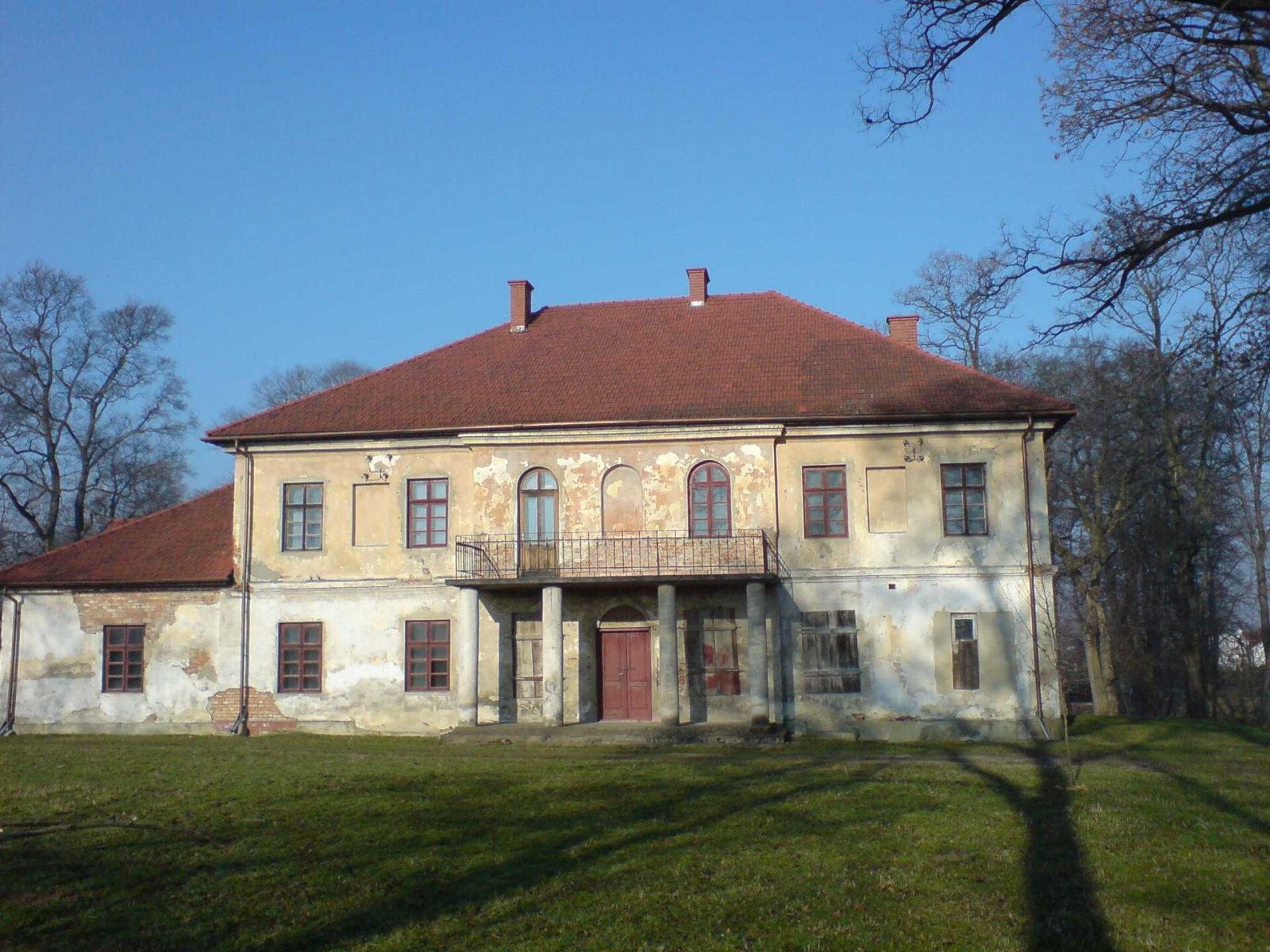 Zespół pałacowo-parkowy, Bieździedza