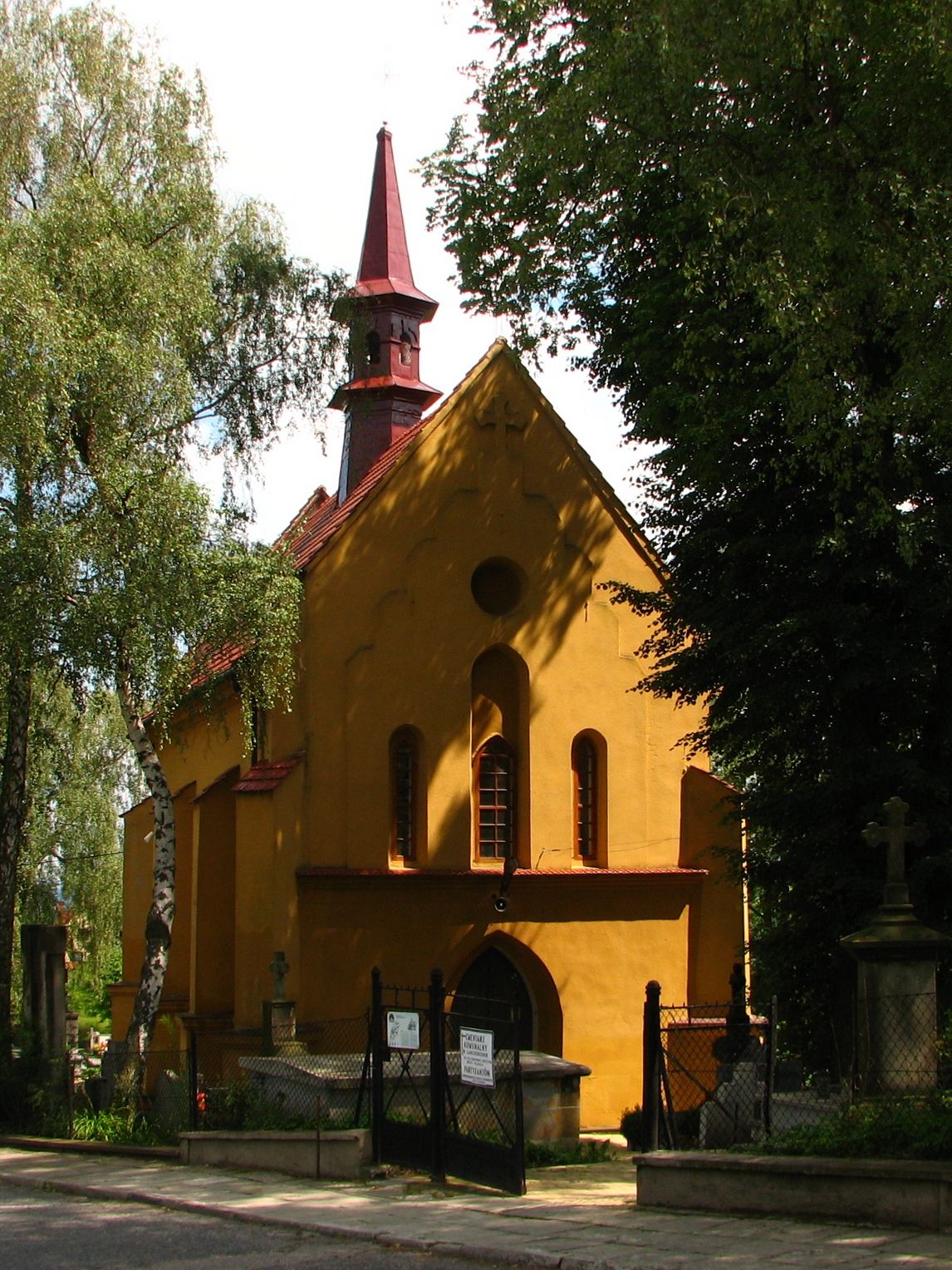 Kaplica cmentarna pw. Świętego Krzyża, Lanckorona
