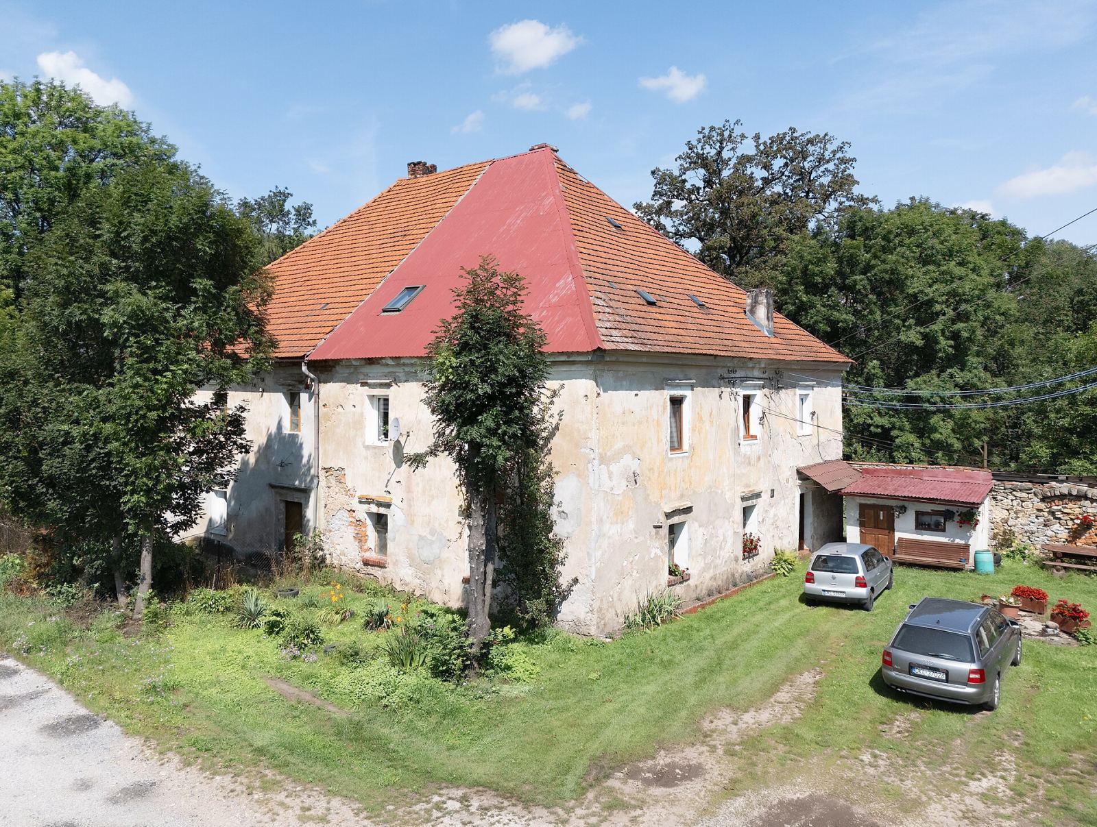 Dwór Muszyn, Gorzanów